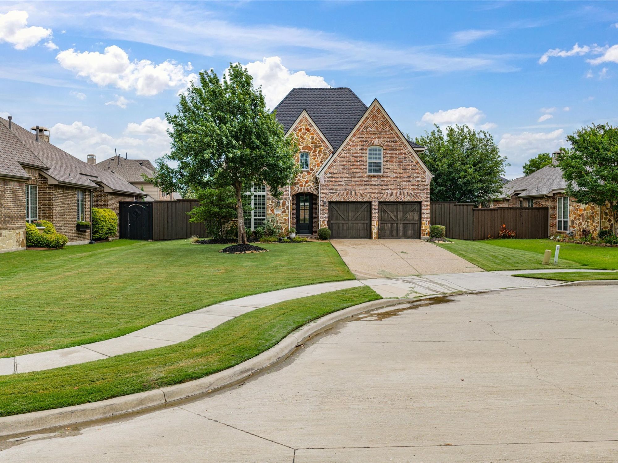 1120 Golden Sunset Court