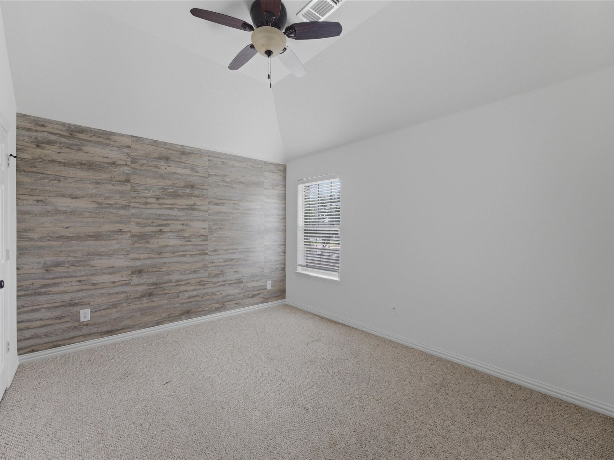 1120 Golden Sunset Court