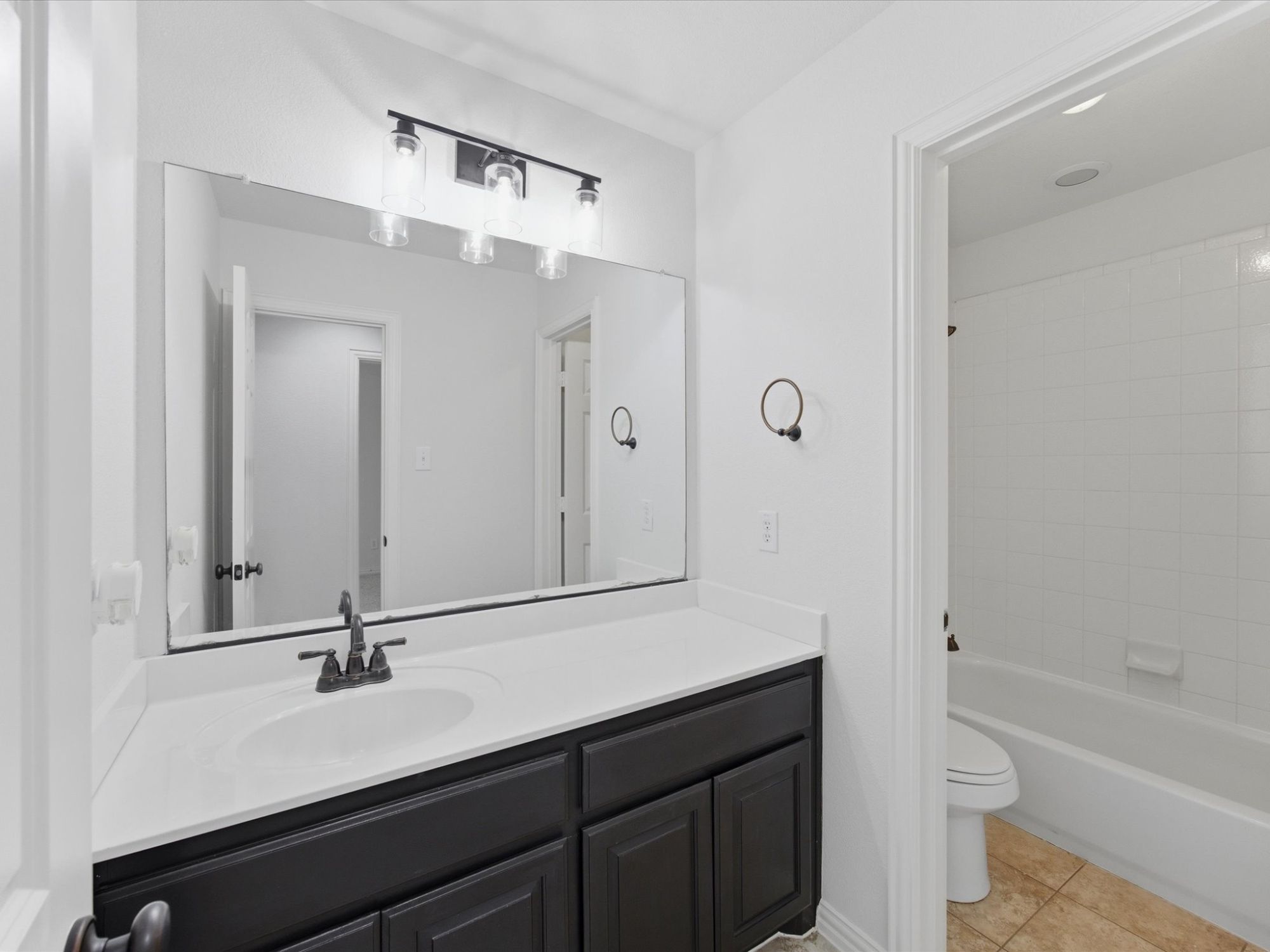 1120 Golden Sunset Court