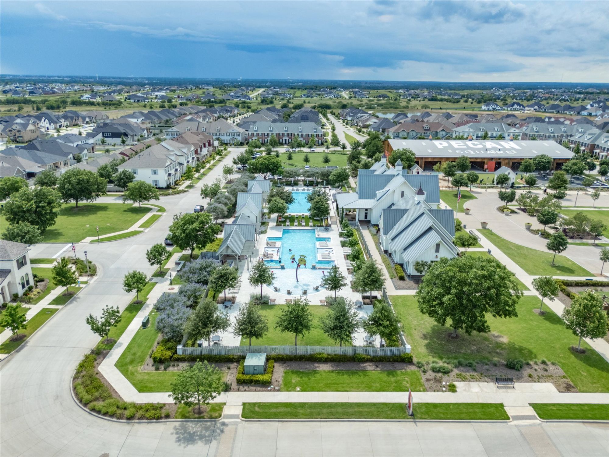 2527 Candle Lane