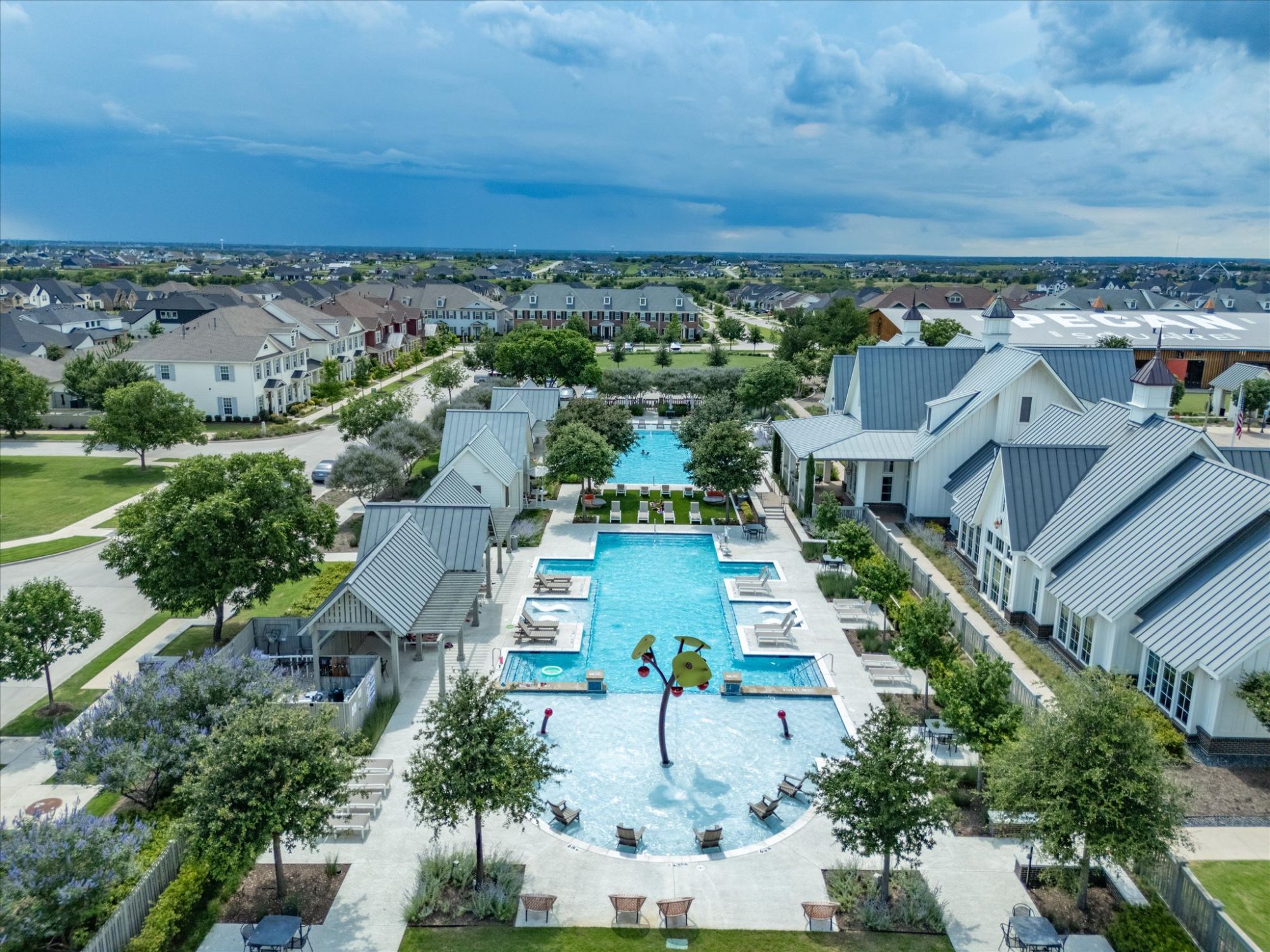 2527 Candle Lane