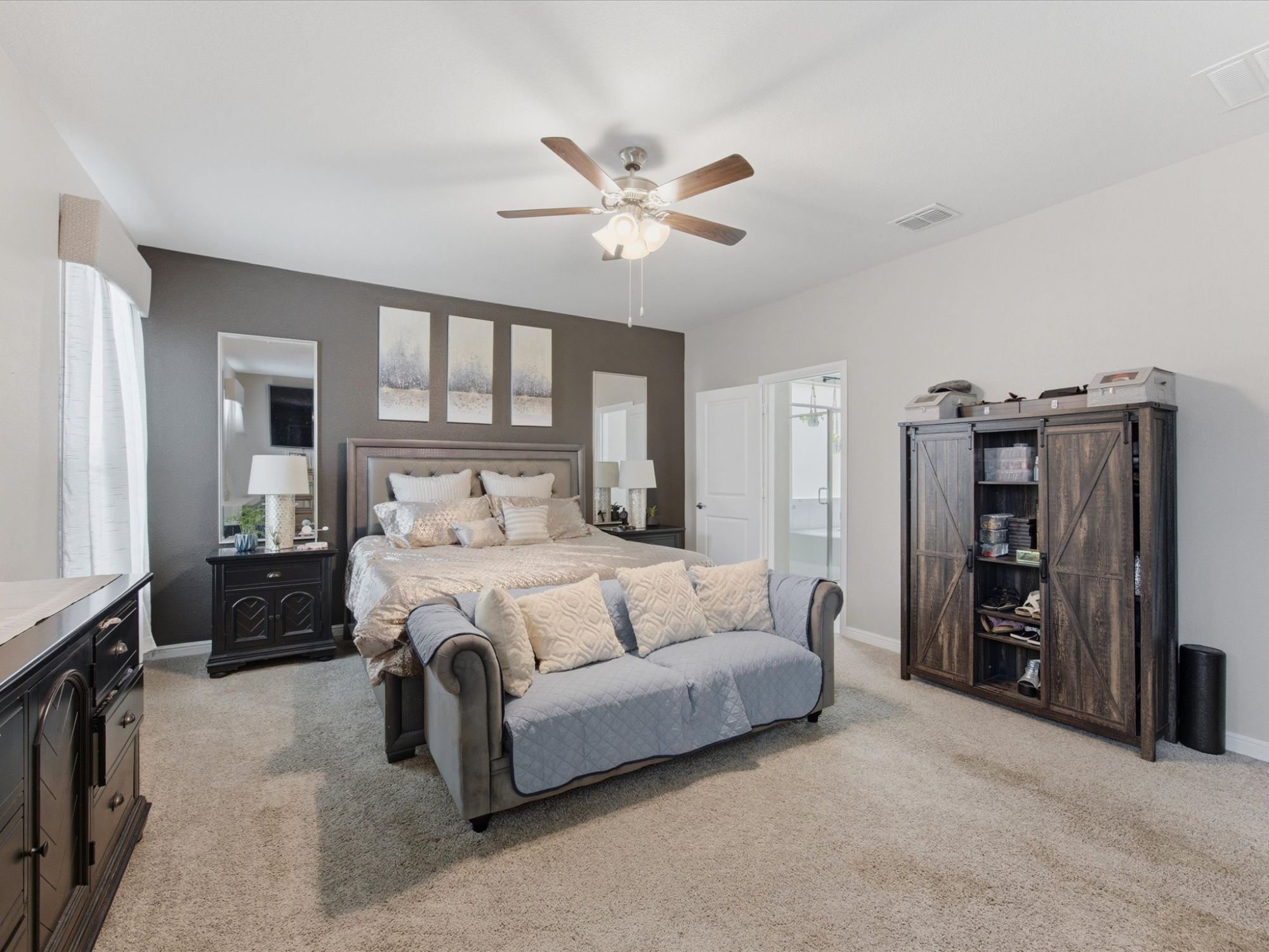 2527 Candle Lane
