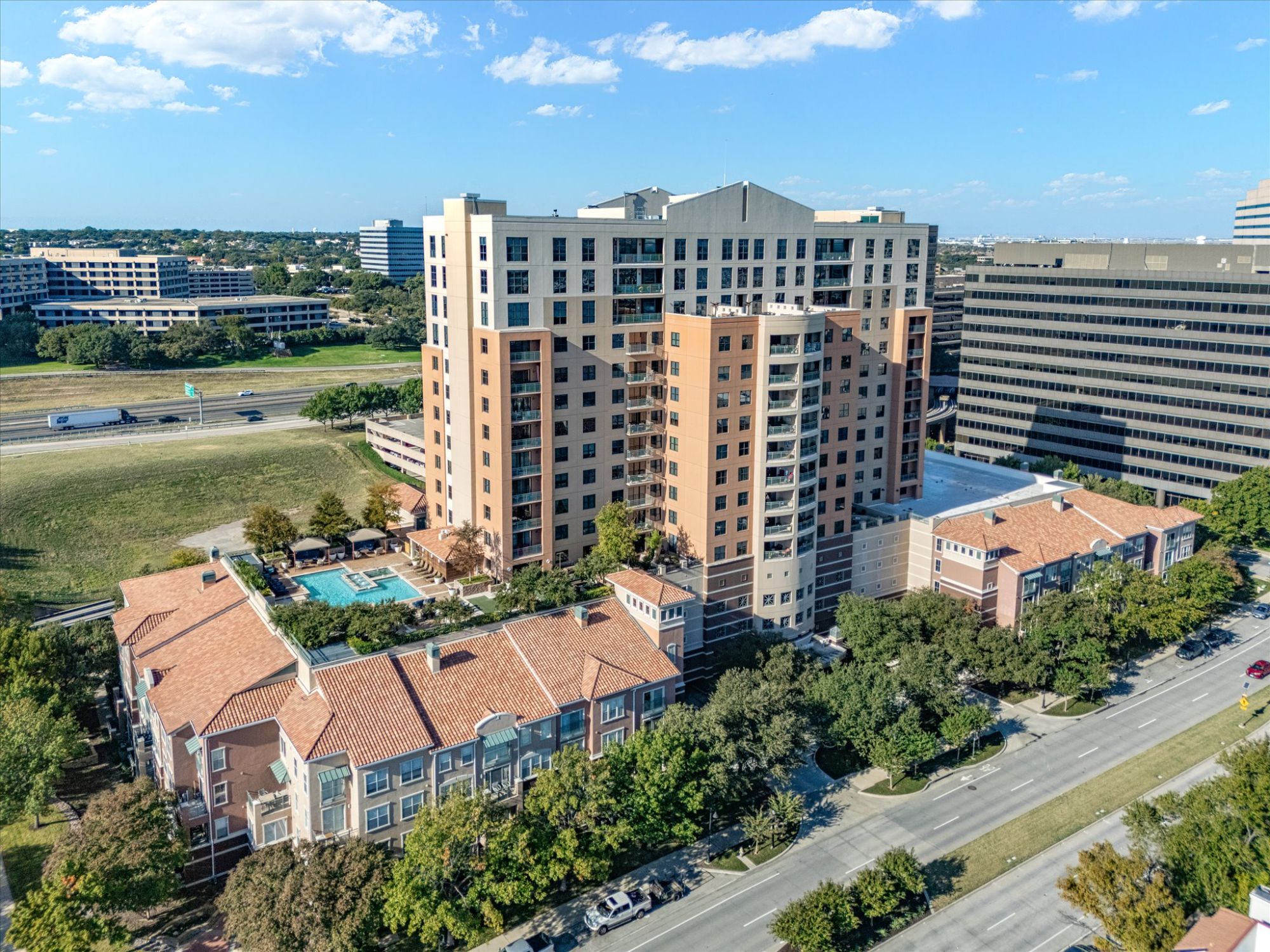 330 Las Colinas Boulevard unit #614