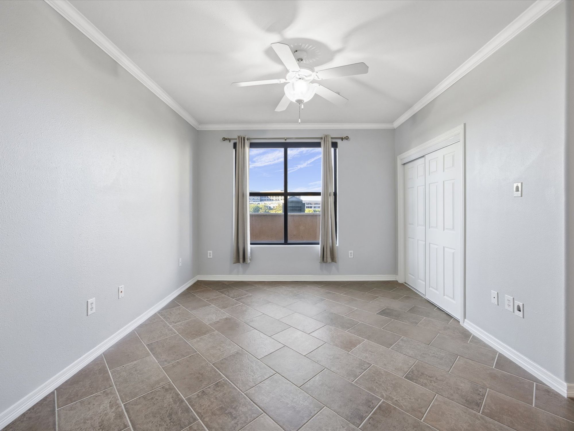 330 Las Colinas Boulevard unit #614