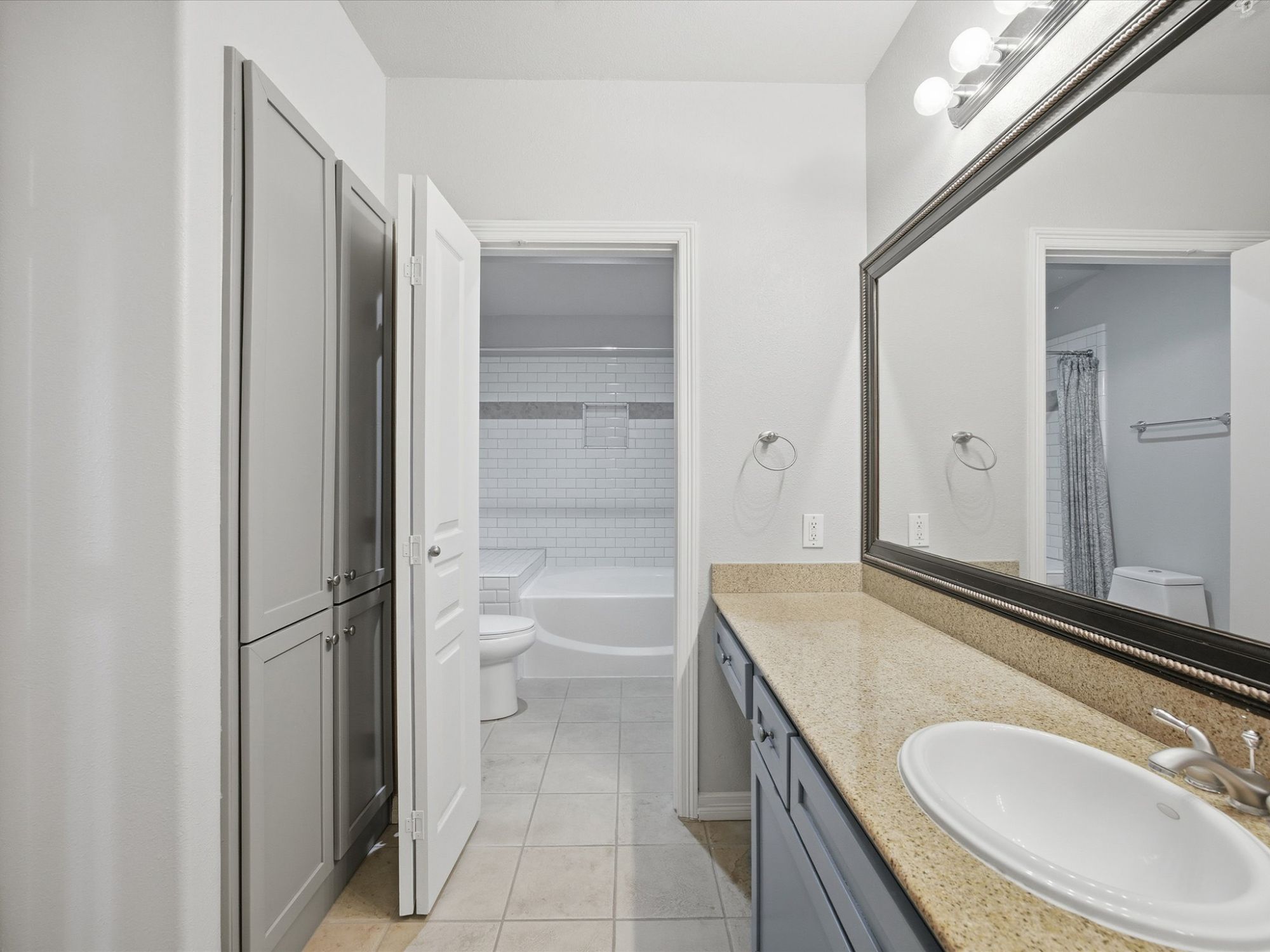 330 Las Colinas Boulevard unit #614