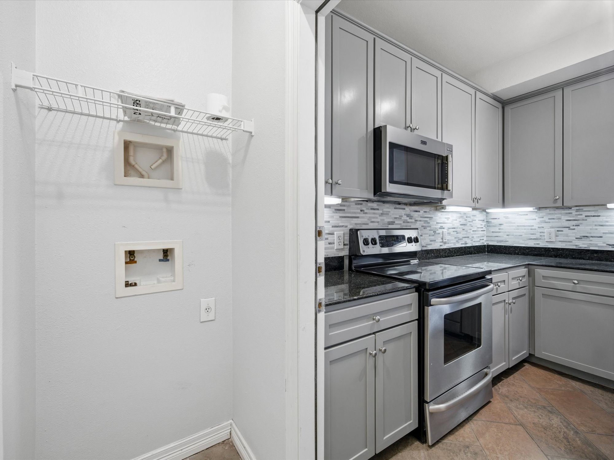 330 Las Colinas Boulevard unit #614