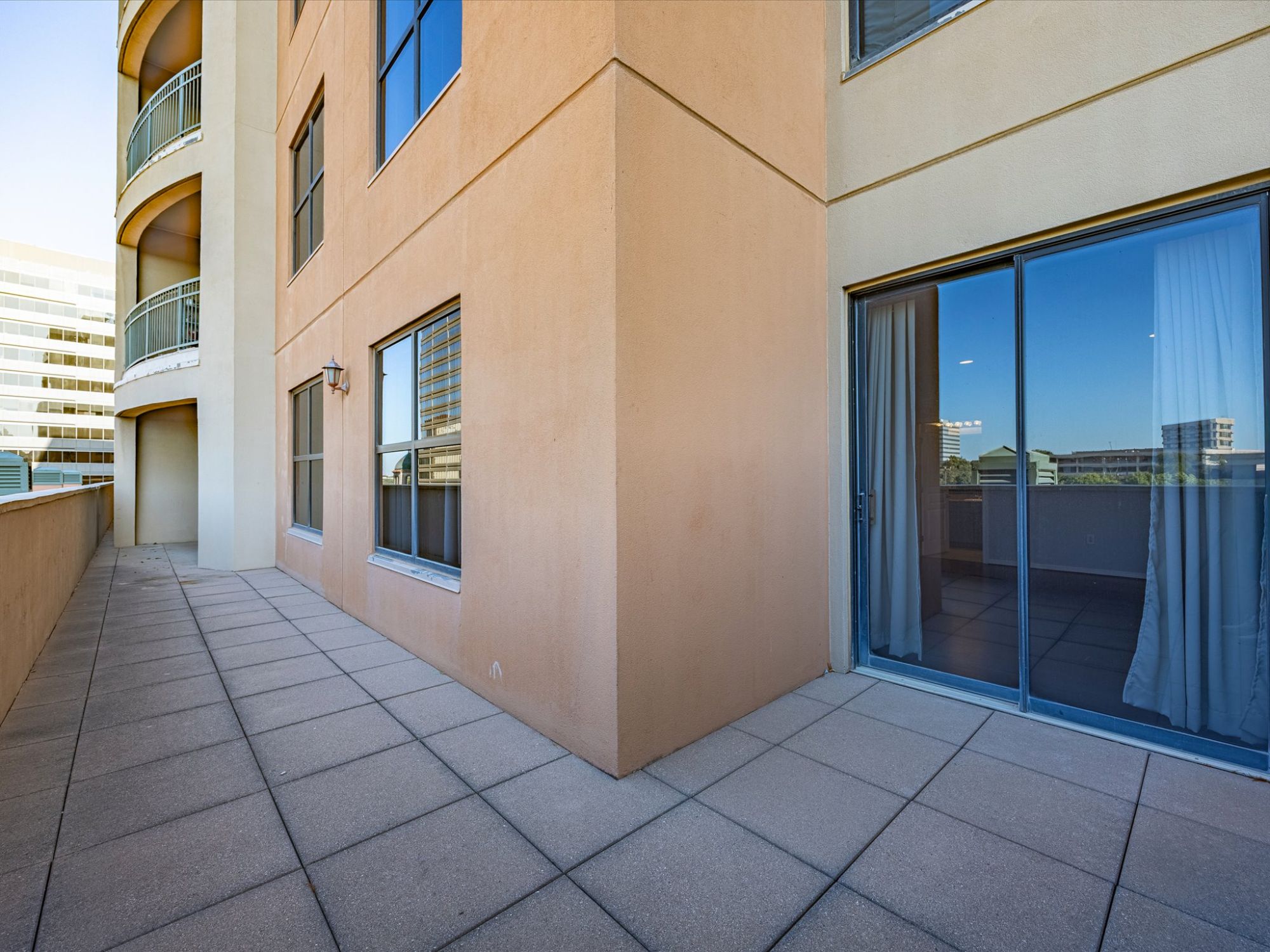 330 Las Colinas Boulevard unit #614