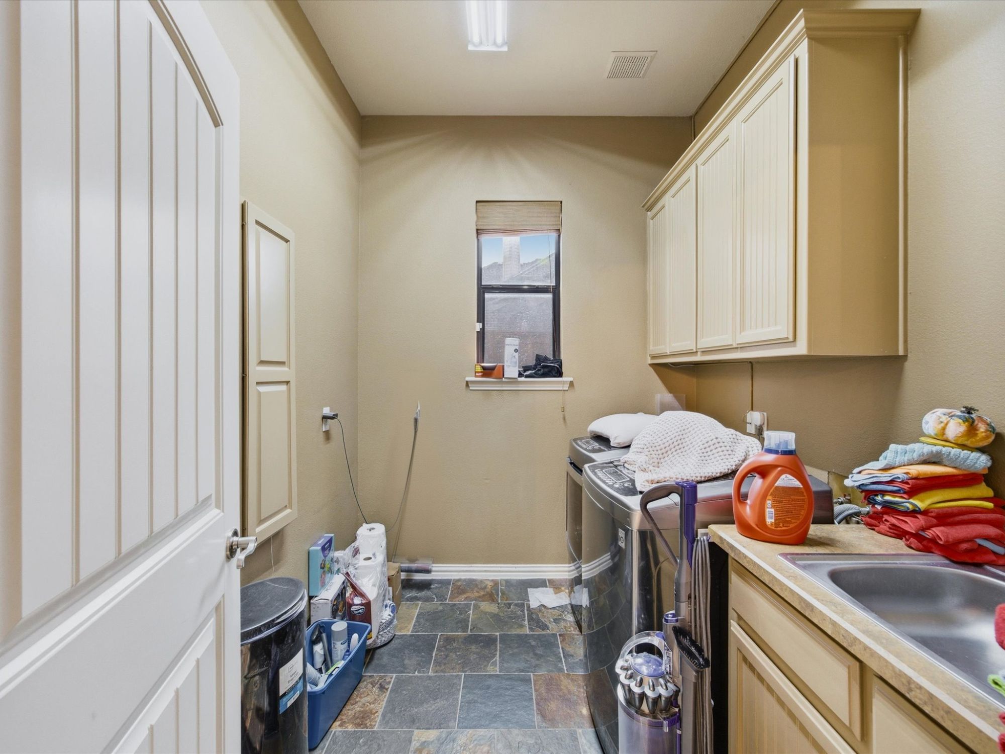11076 Brighton Lane