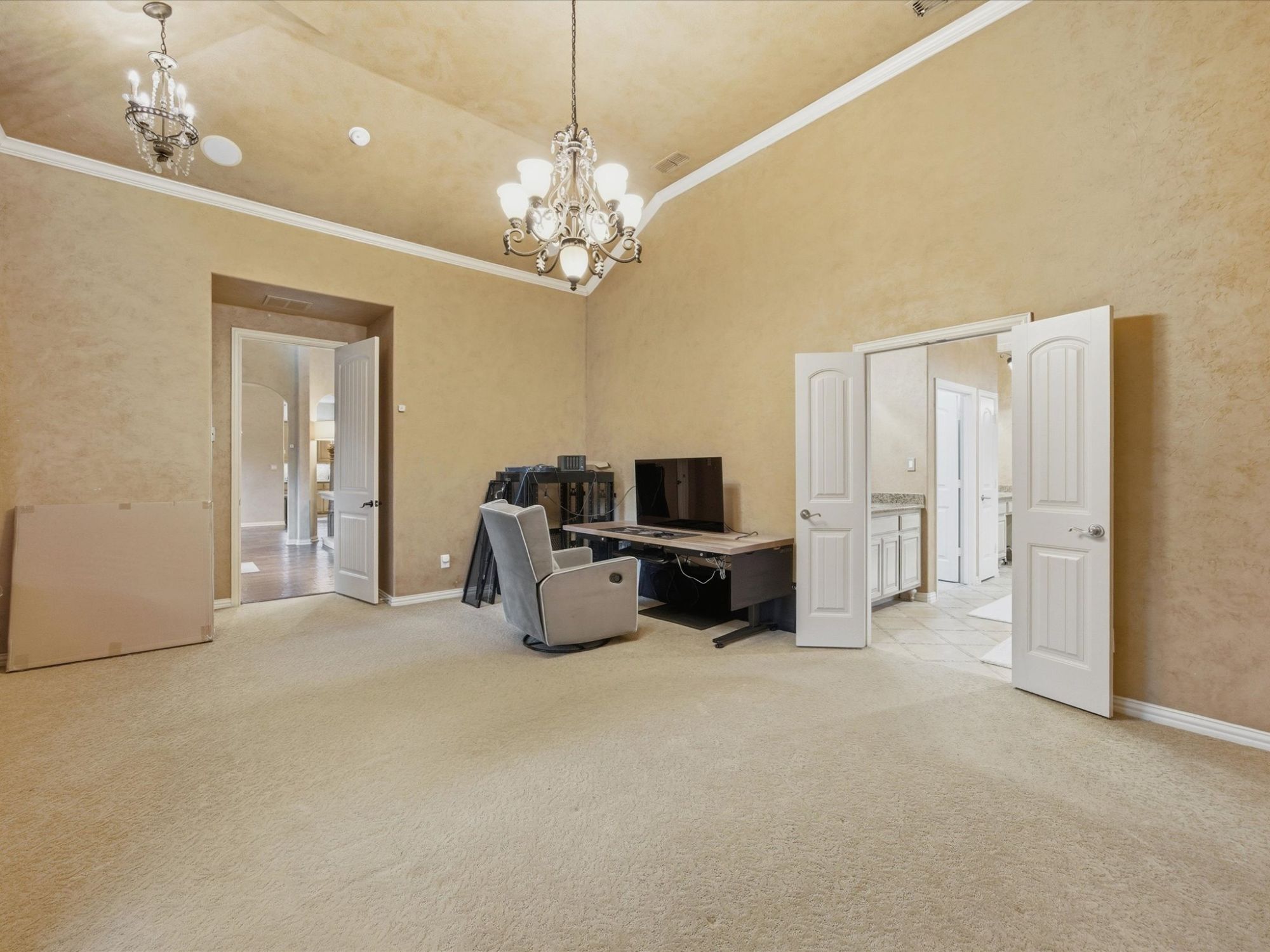 11076 Brighton Lane