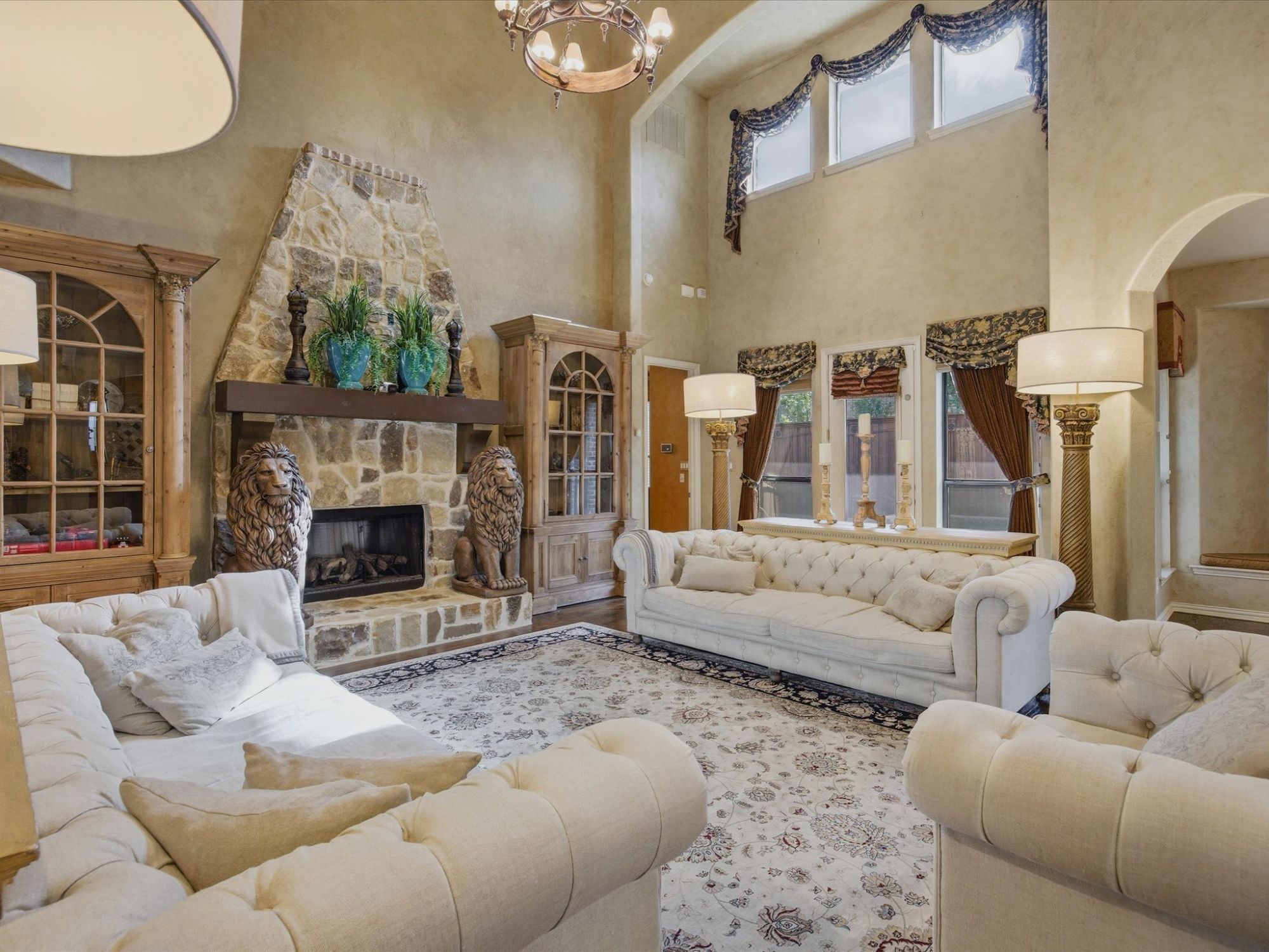 11076 Brighton Lane
