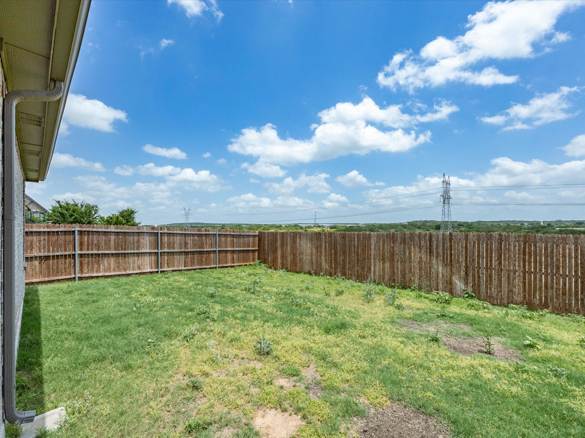 1121 Knightsbridge Road