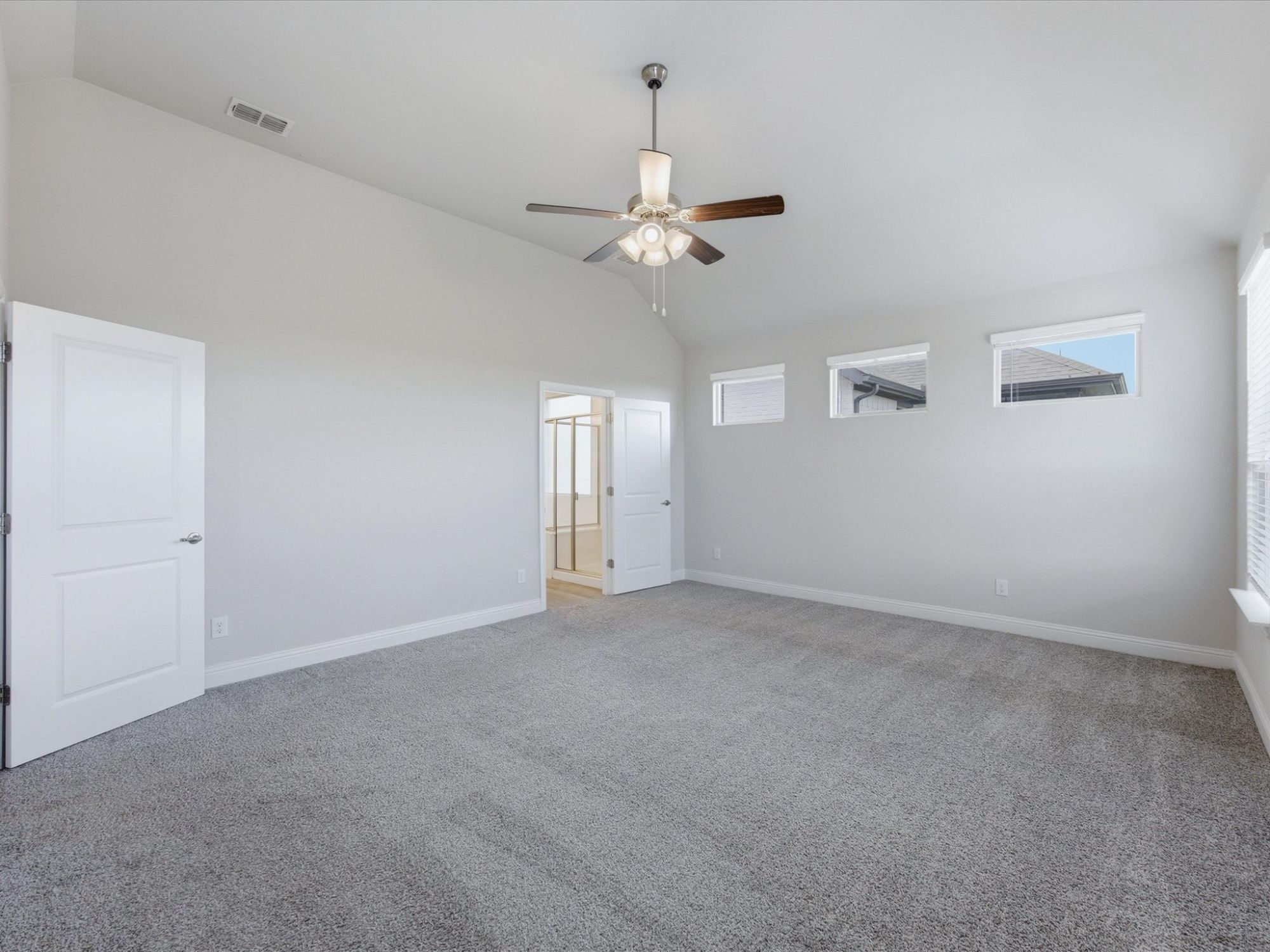 1121 Knightsbridge Road
