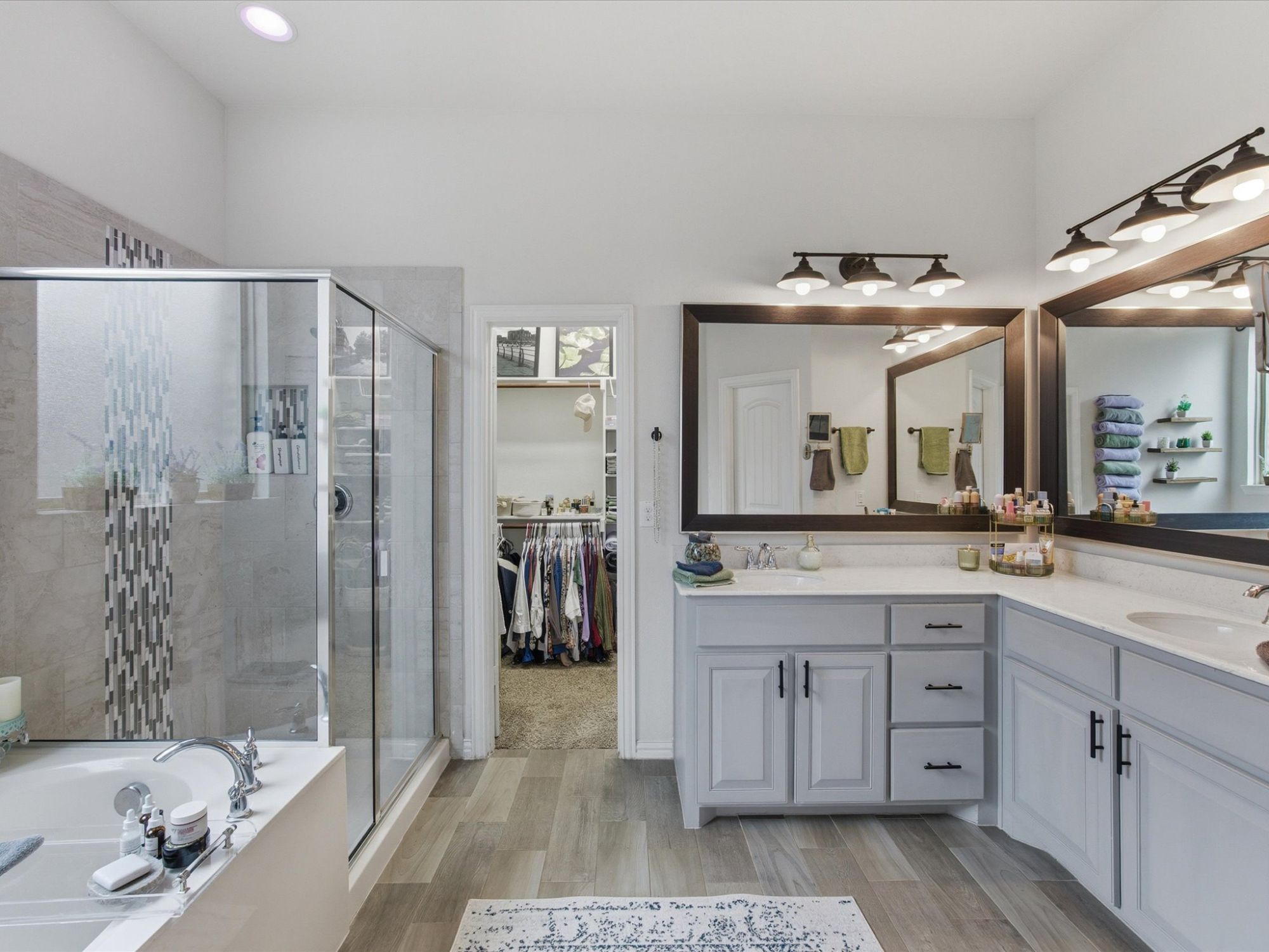 5324 Peterson Court