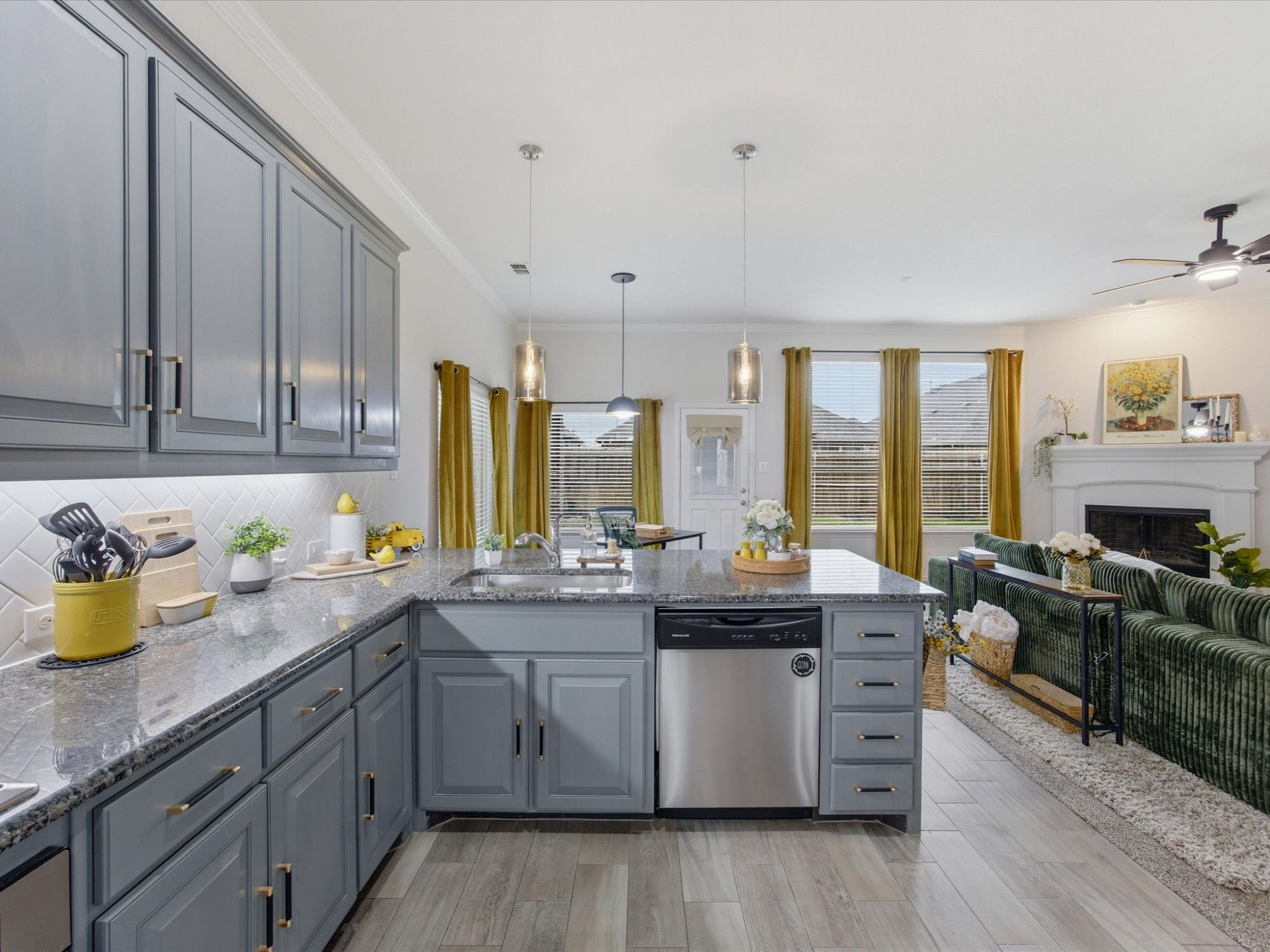 5324 Peterson Court
