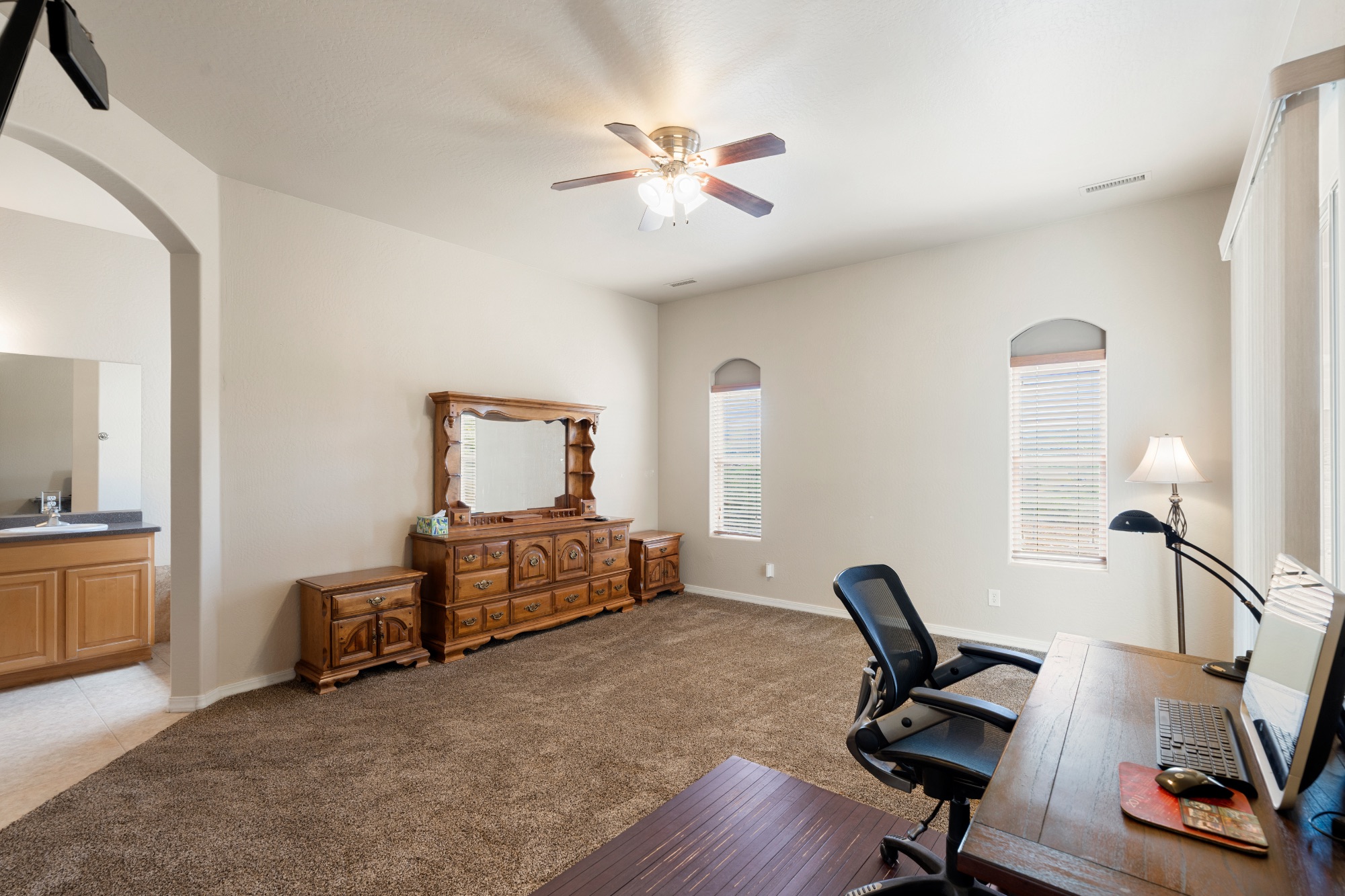 1805 Crooked H Trail