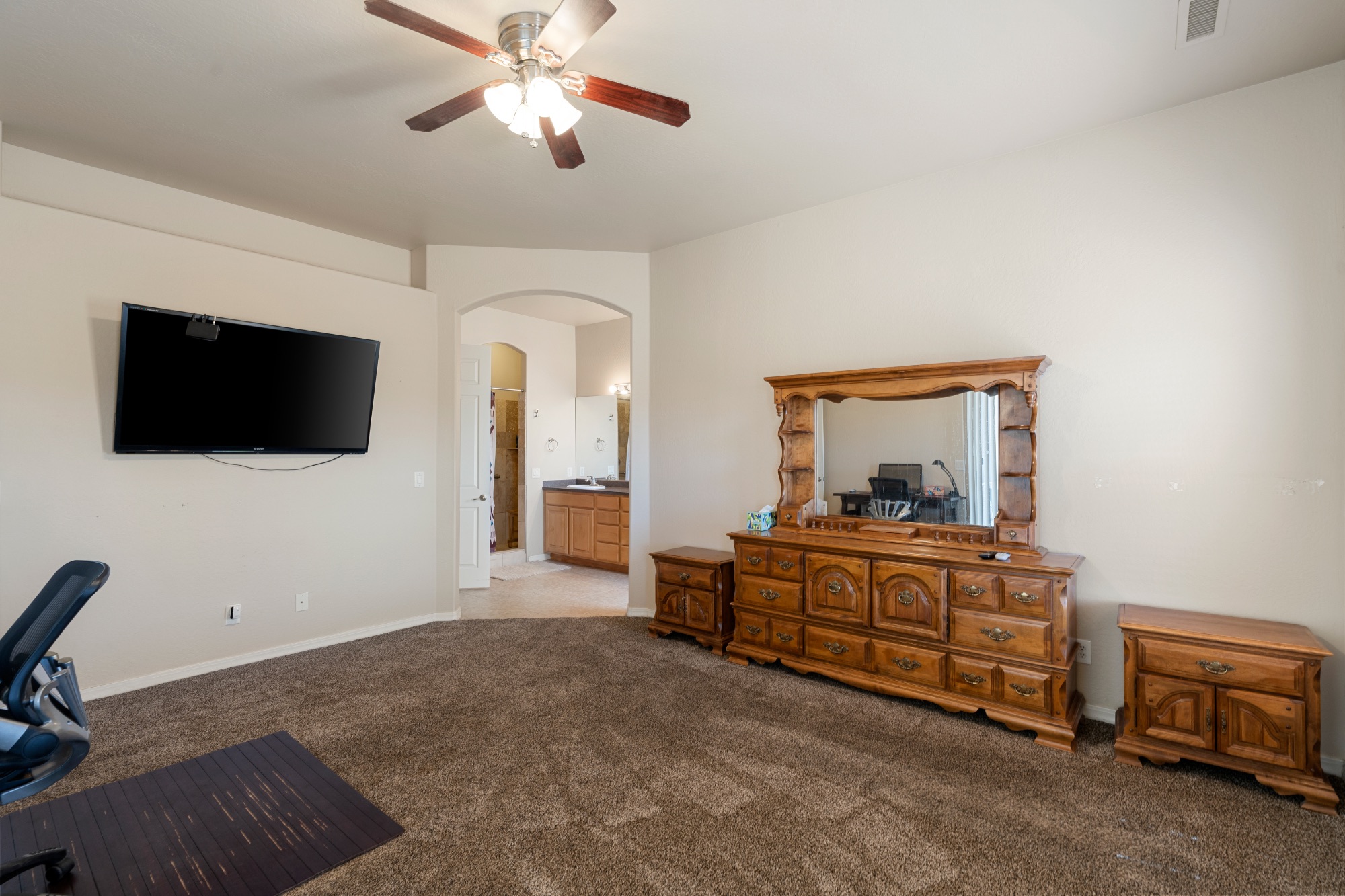 1805 Crooked H Trail