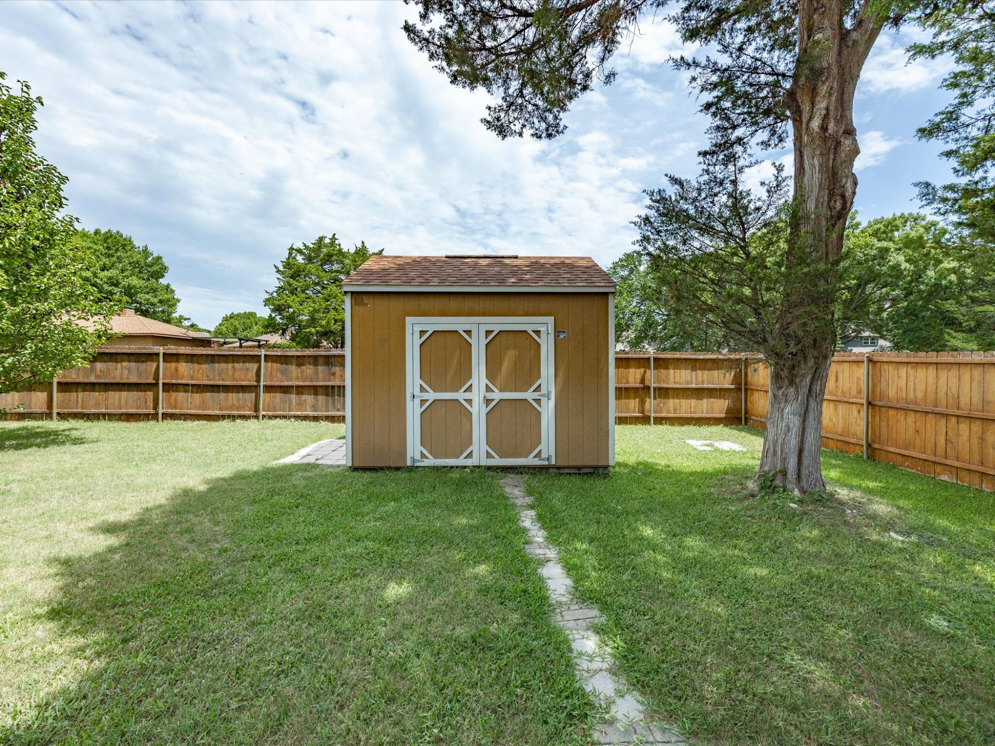1327 Big Stone Gap Road