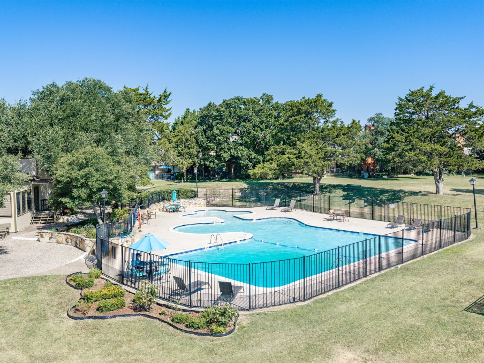 1327 Big Stone Gap Road