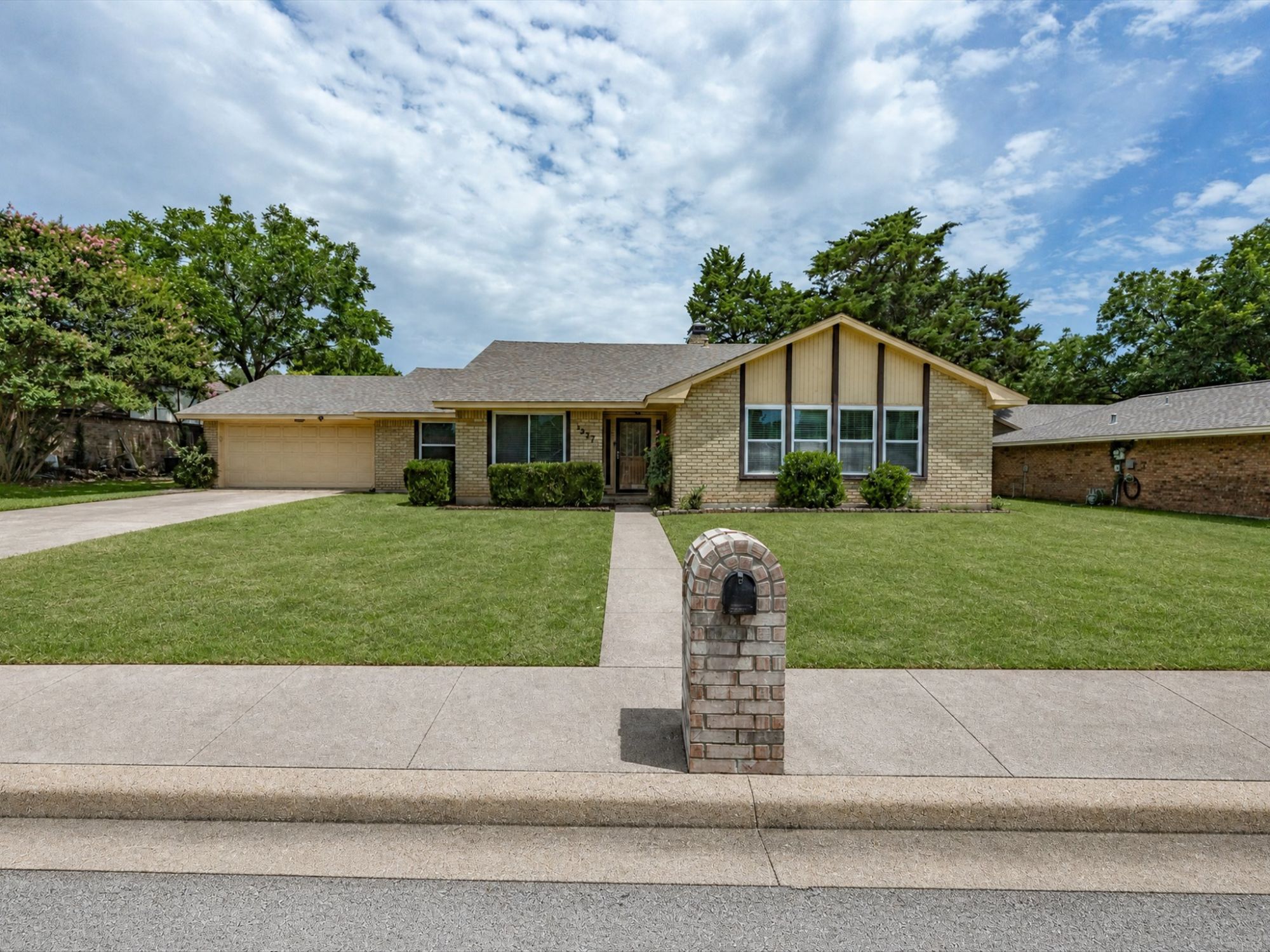 1327 Big Stone Gap Road