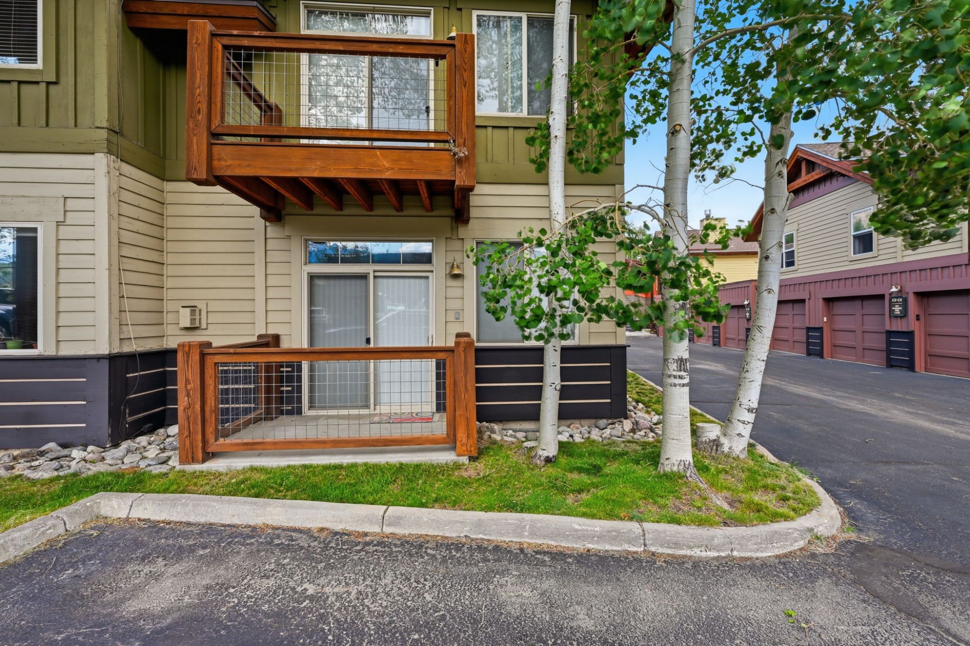 844 Blue River PARKWAY Unit #B1