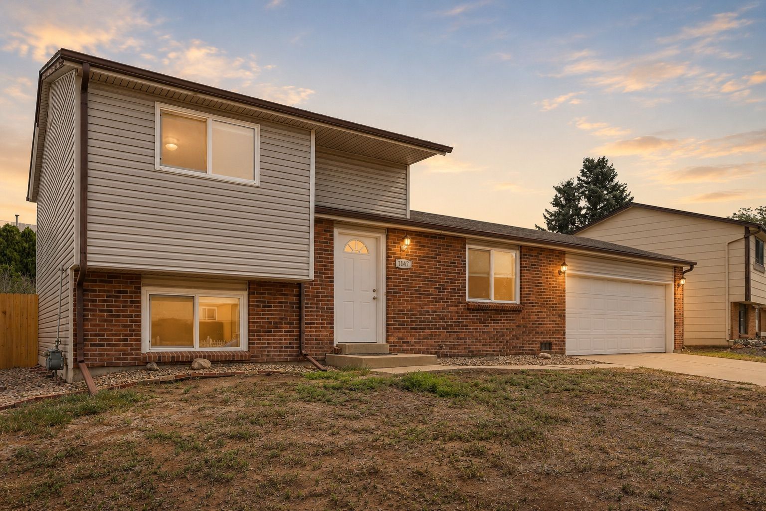 1147 West 95th Place
