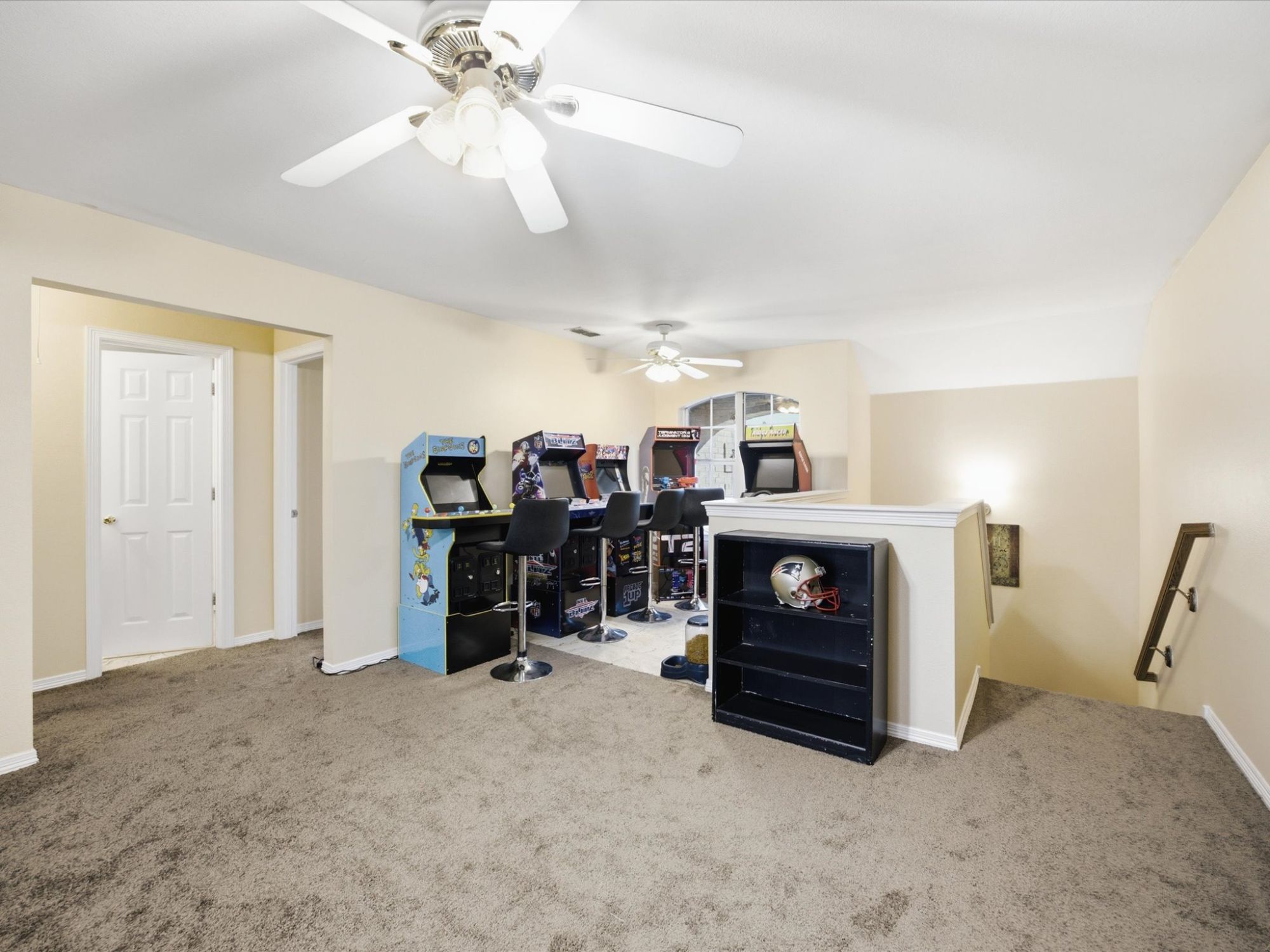 5004 Vaquero Drive