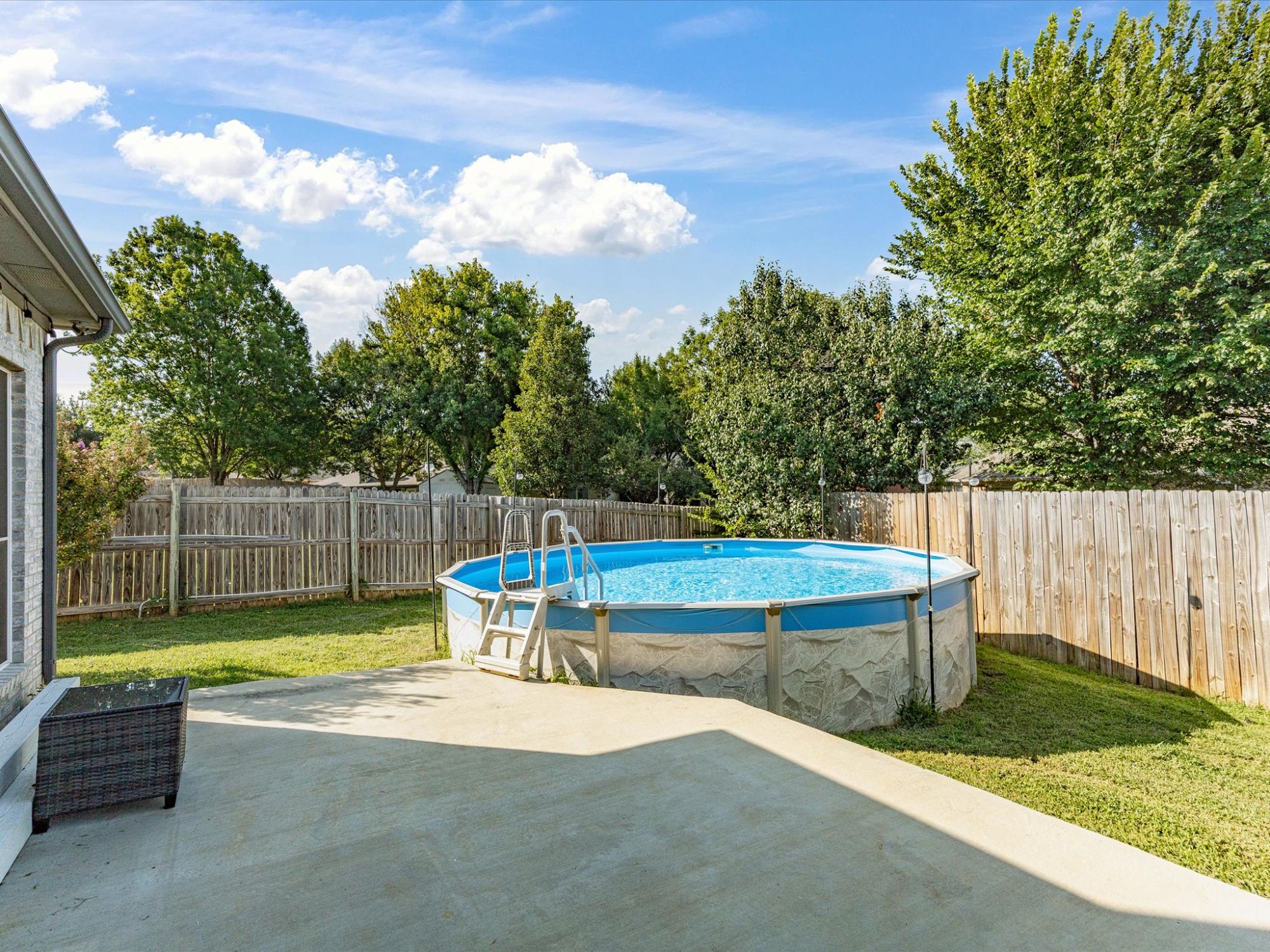 5004 Vaquero Drive