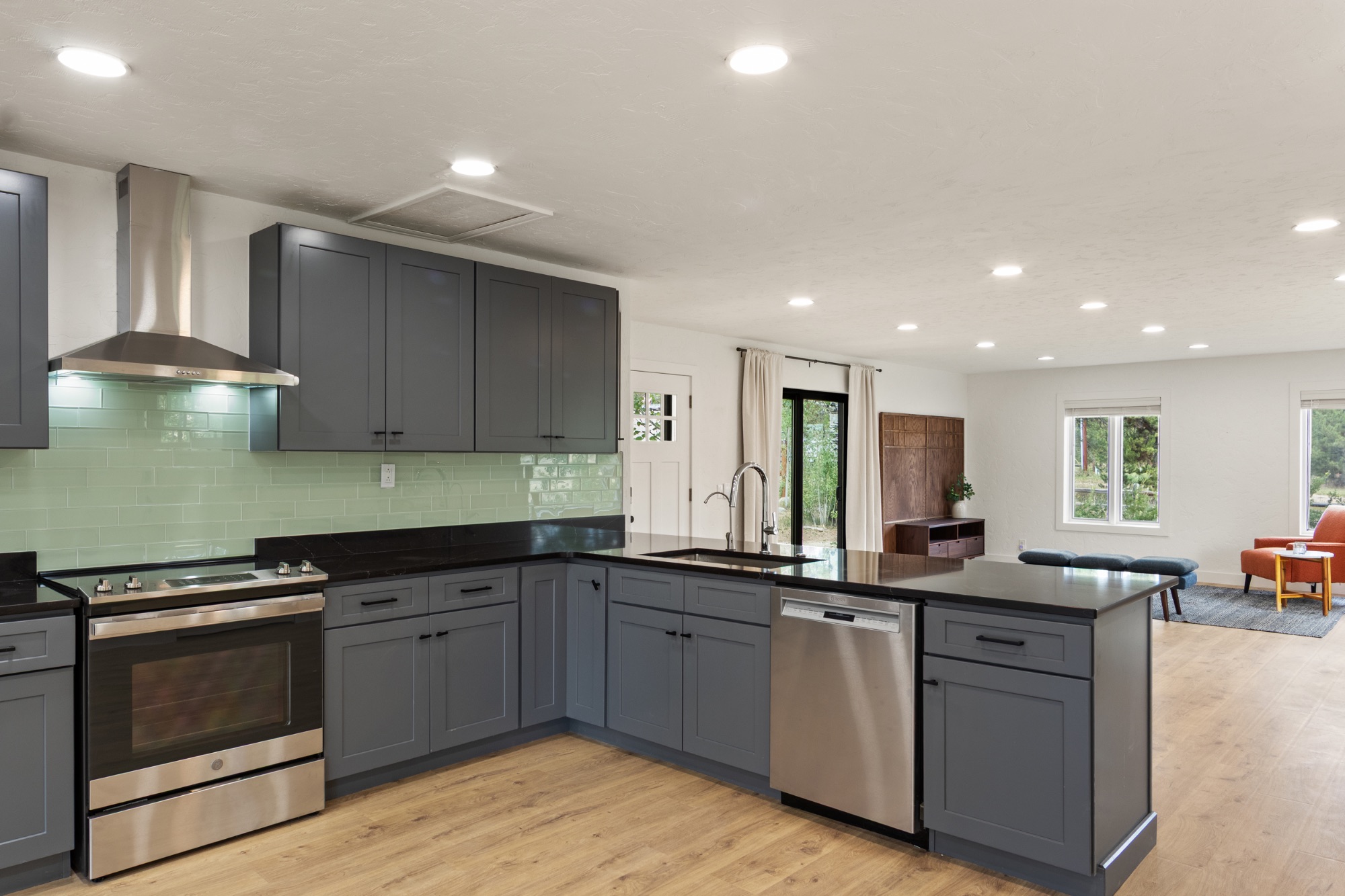 319 Mountain View Drive