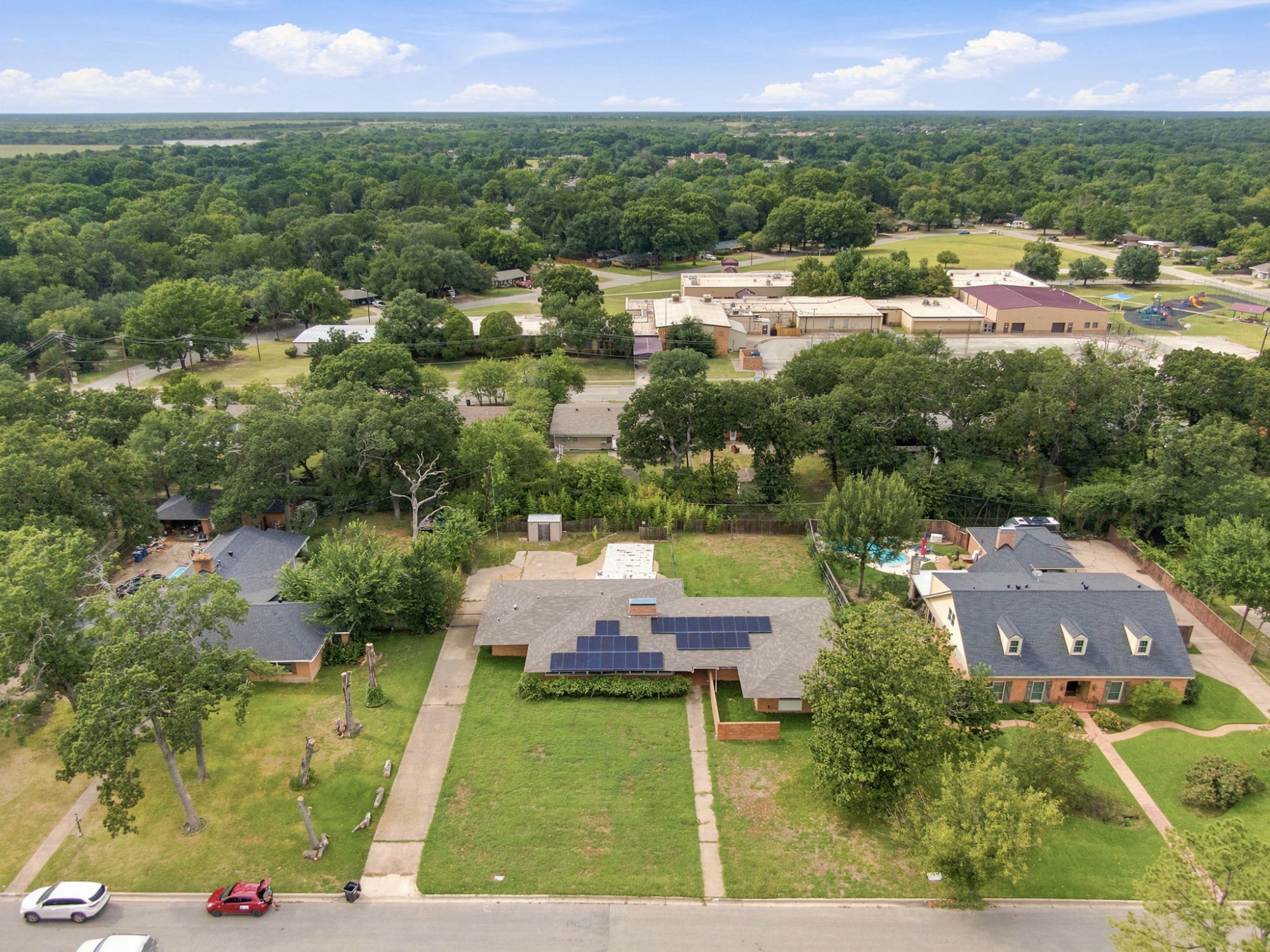 1444 Oaklawn Drive