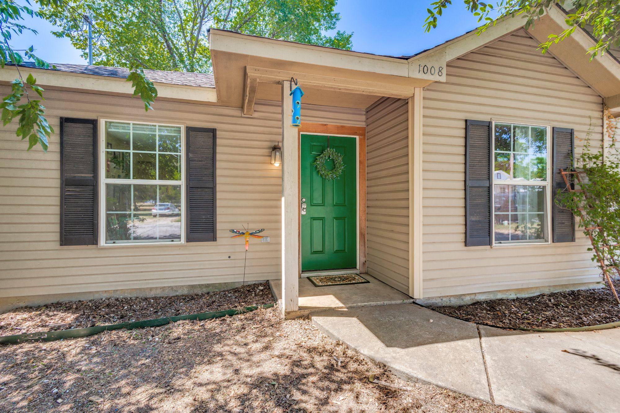 1008 East Prairie Street
