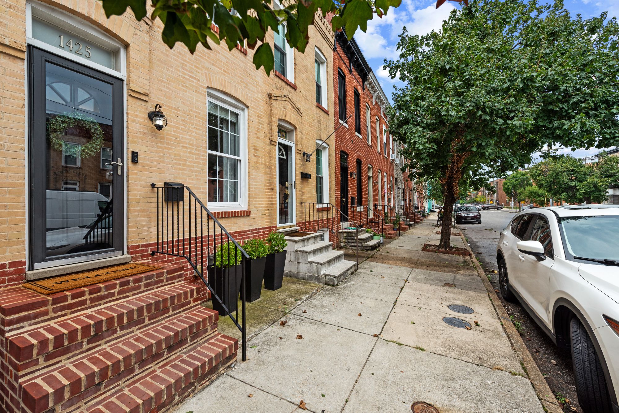 1425 Decatur Street