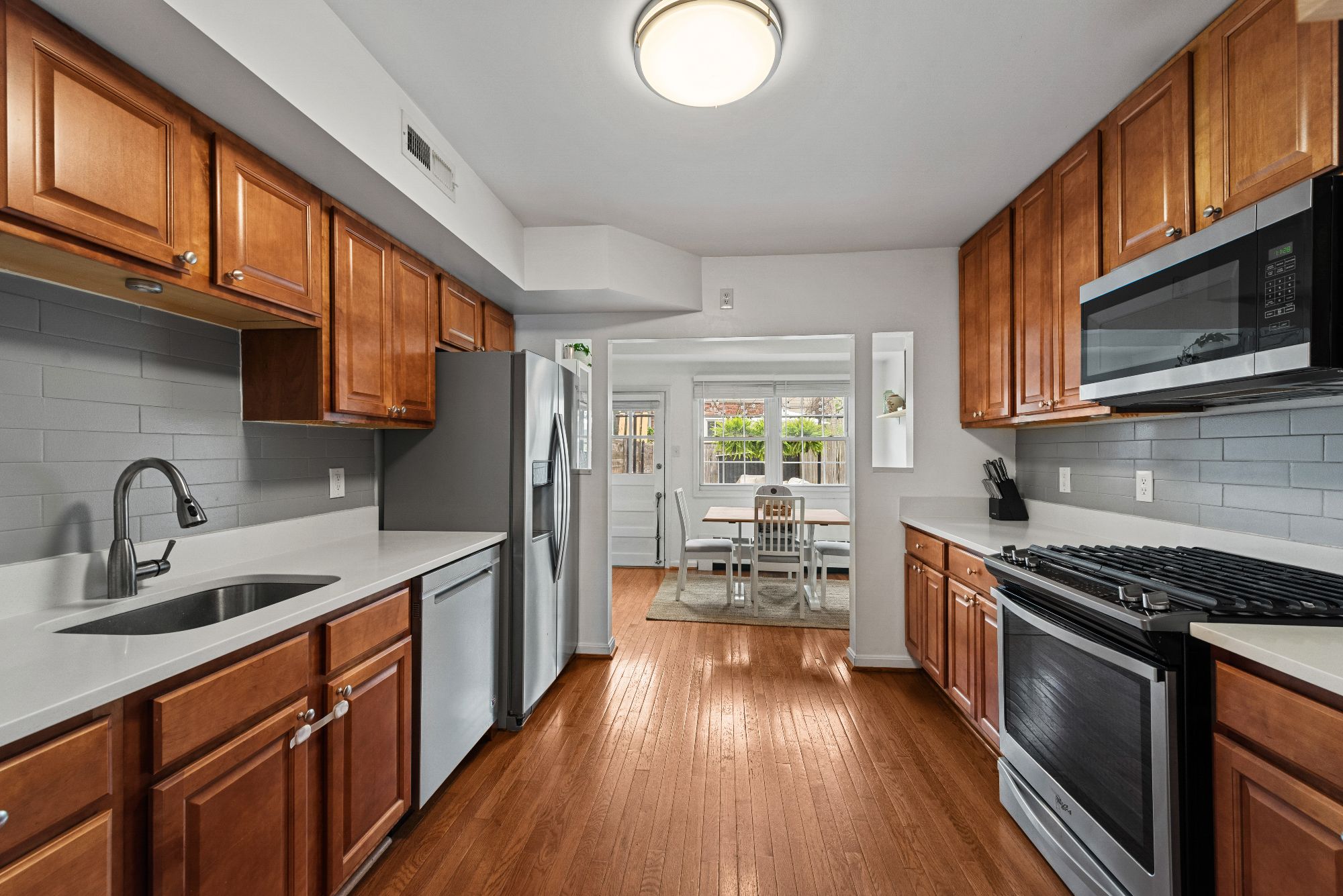 1425 Decatur Street