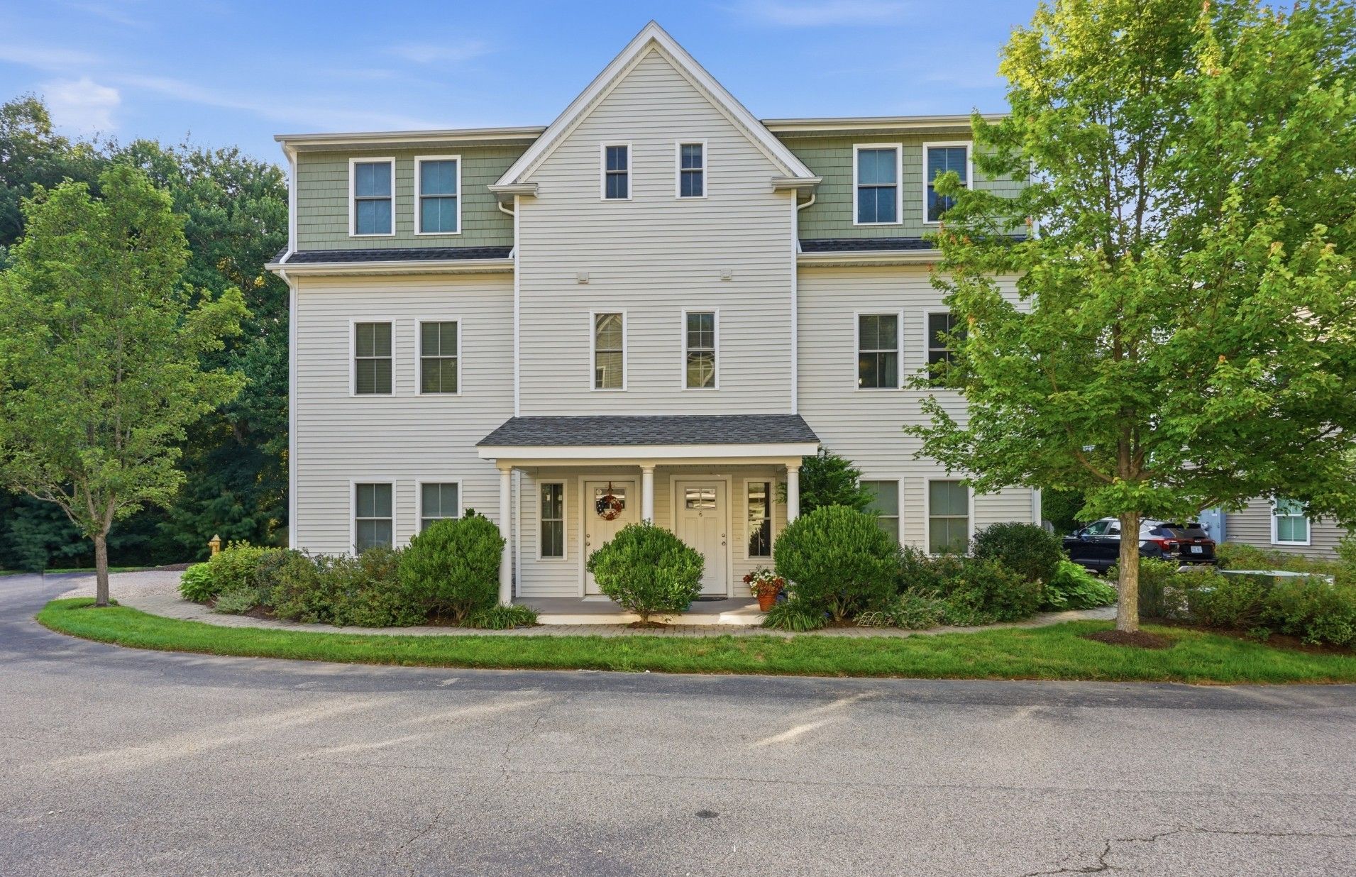 12 Park Ave. Unit #8