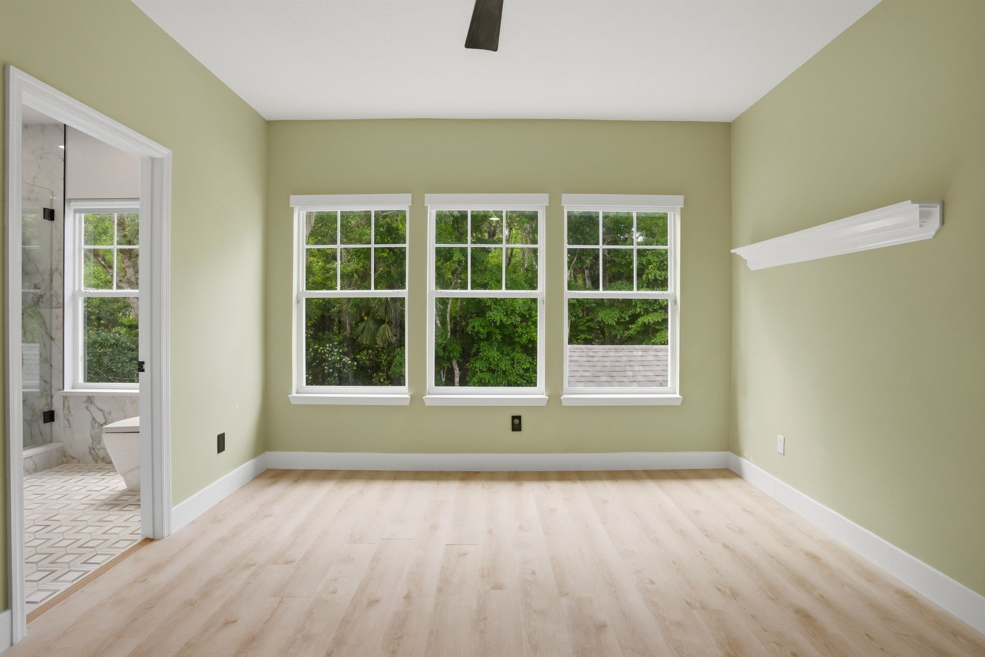 1102 Banks Rose Court