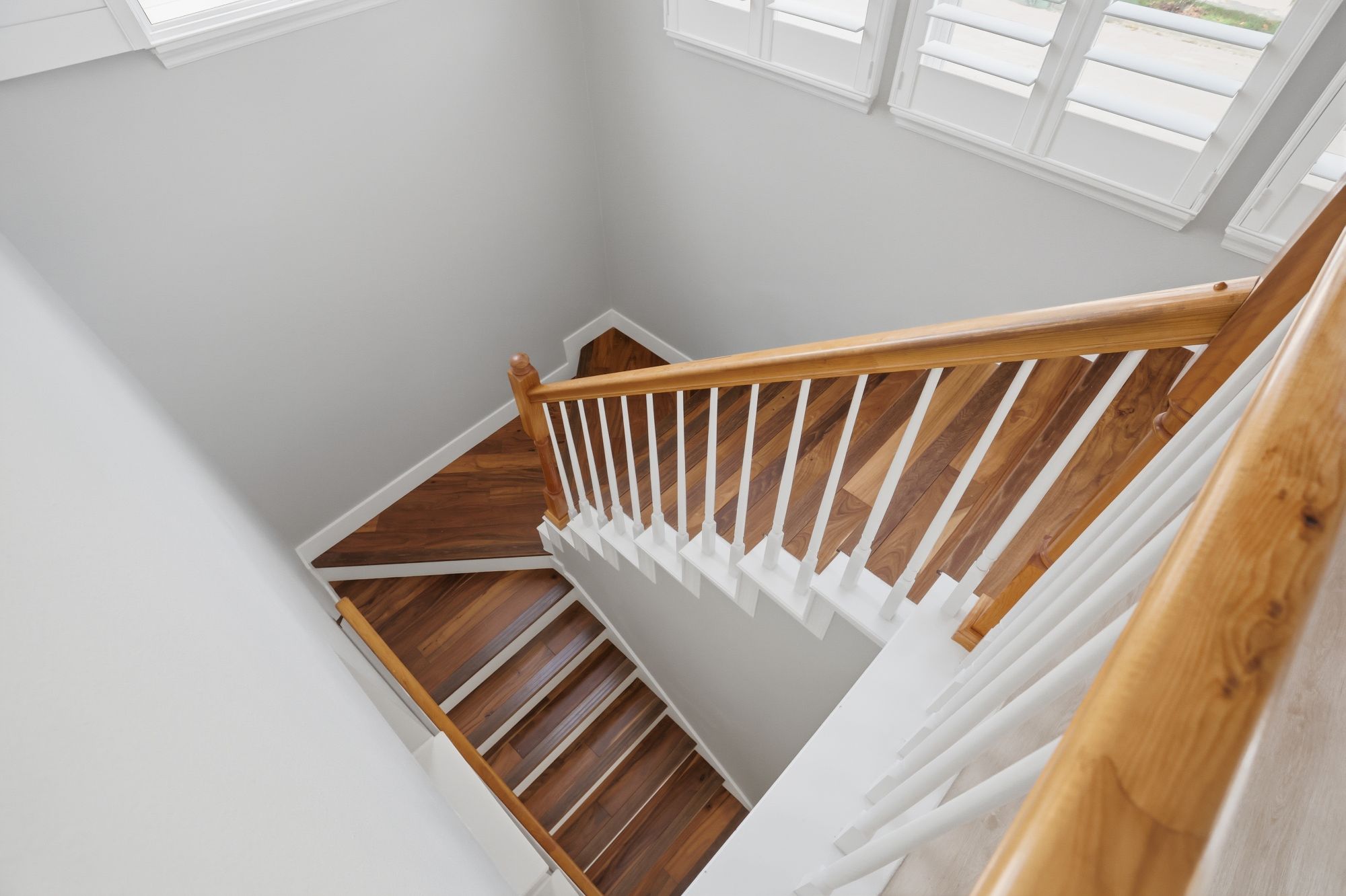 1102 Banks Rose Court