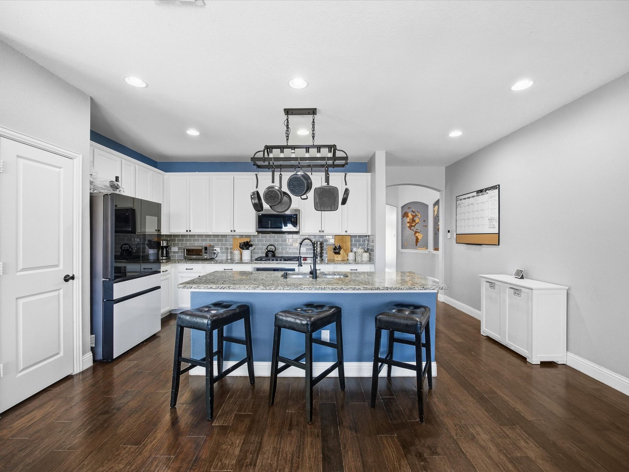 1056 Mesa Crest Drive