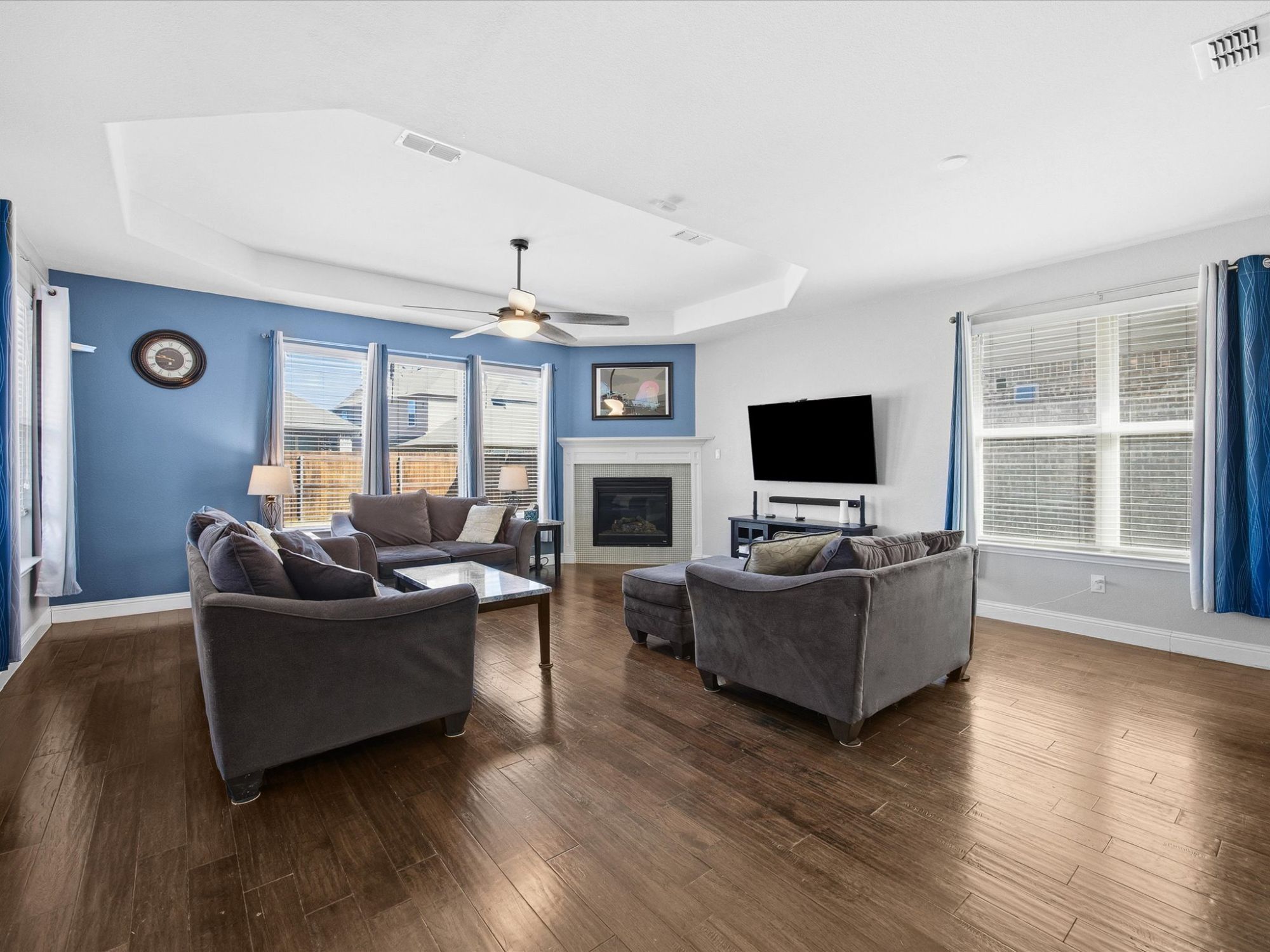 1056 Mesa Crest Drive