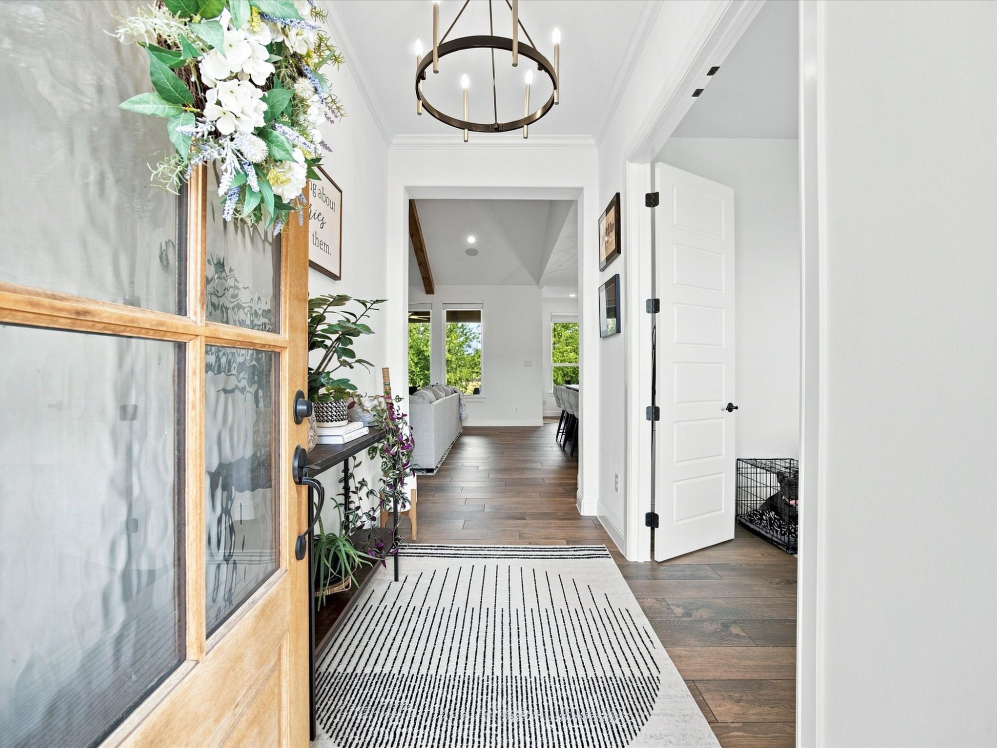 1095 Pioneer Crossing