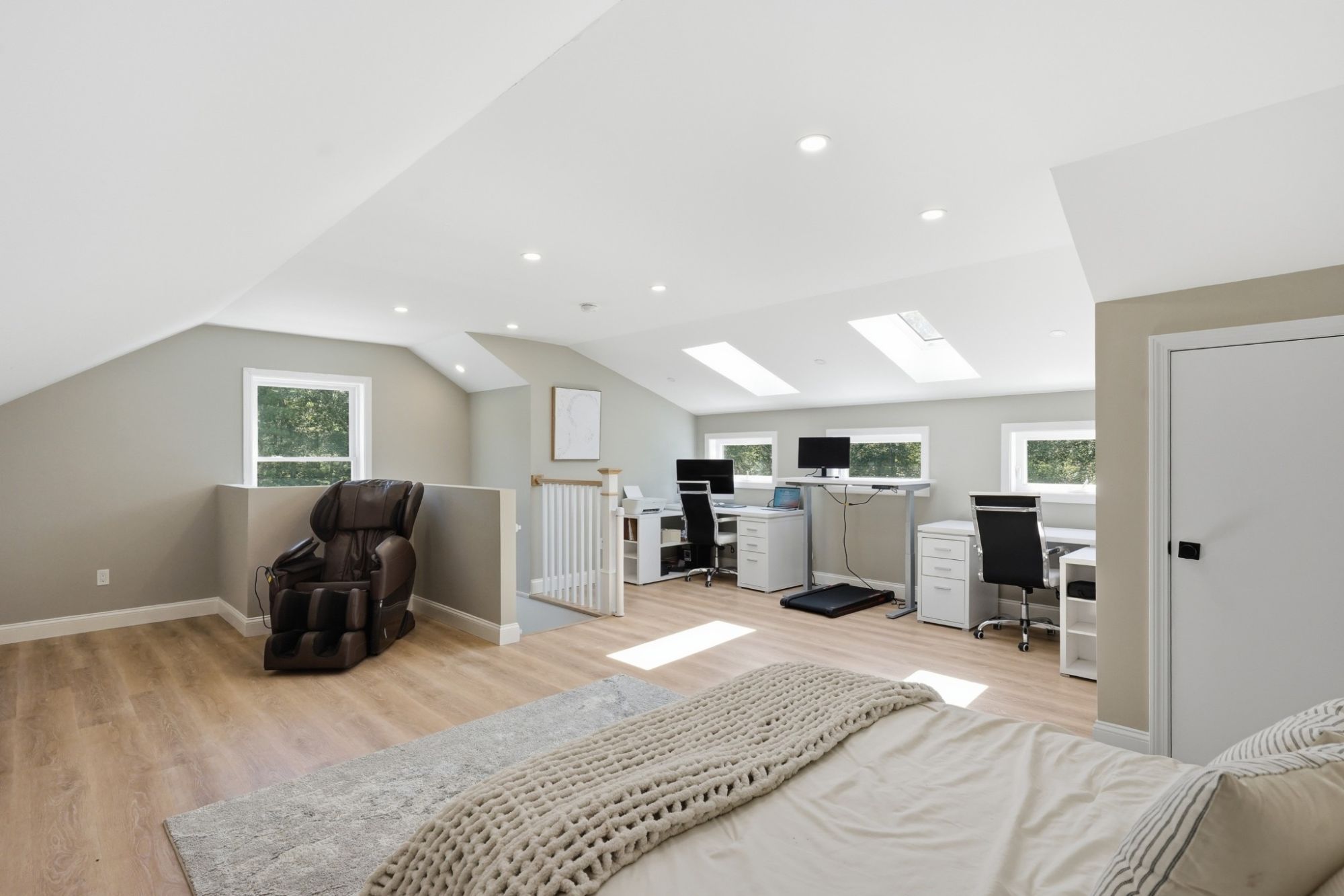 95 Buttonwoods Road