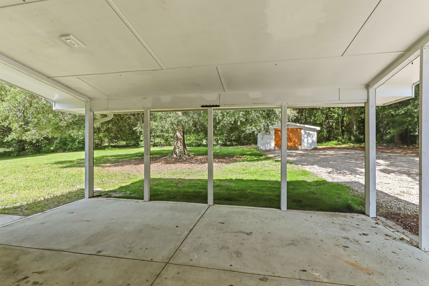 636 Lake Glad Road