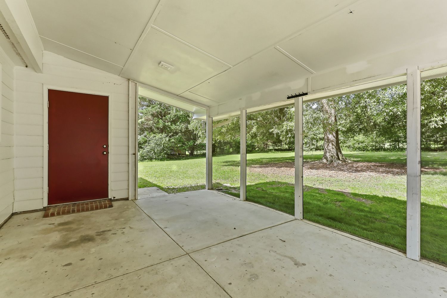 636 Lake Glad Road