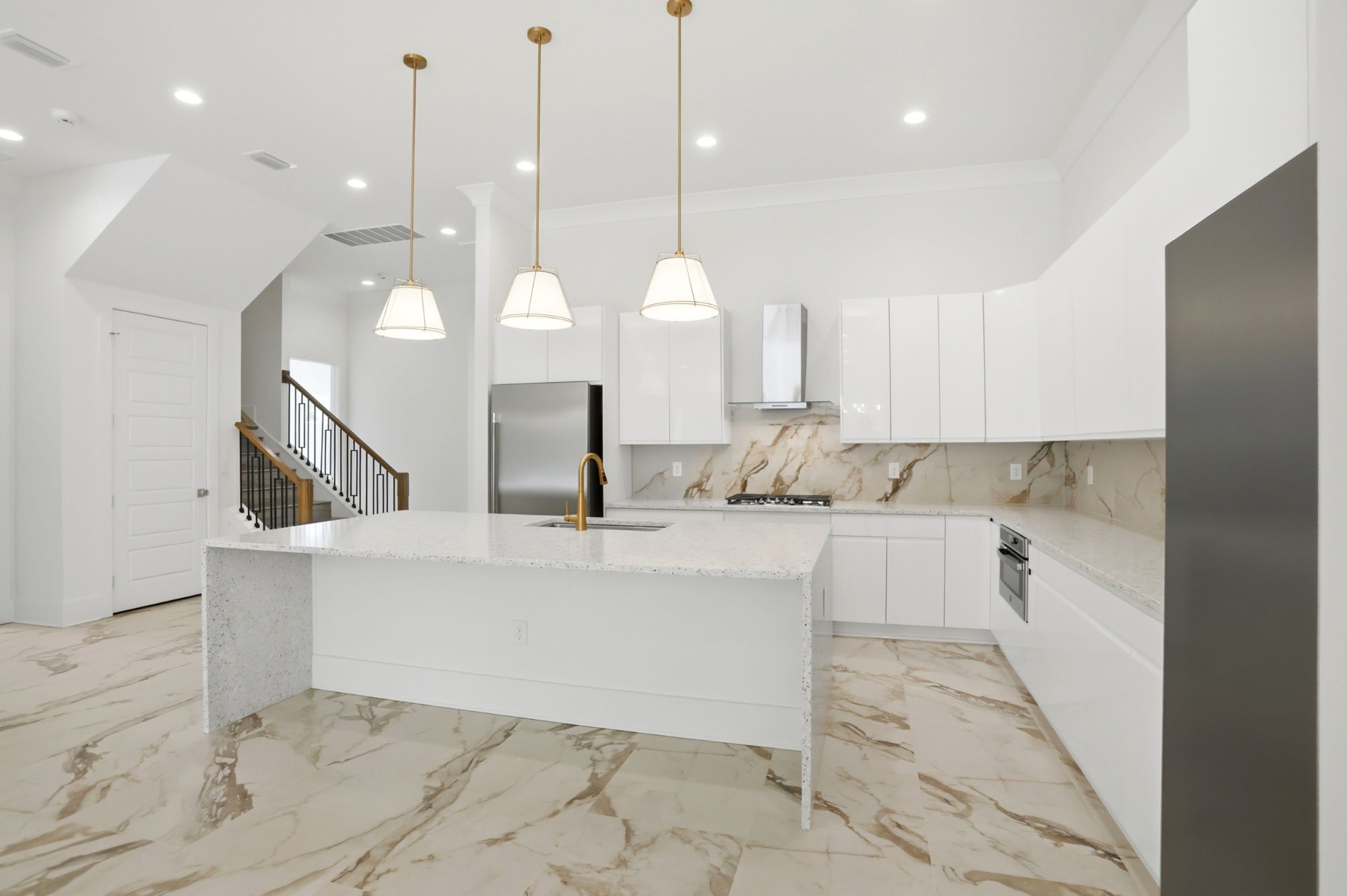7626 Whitemarsh Way North