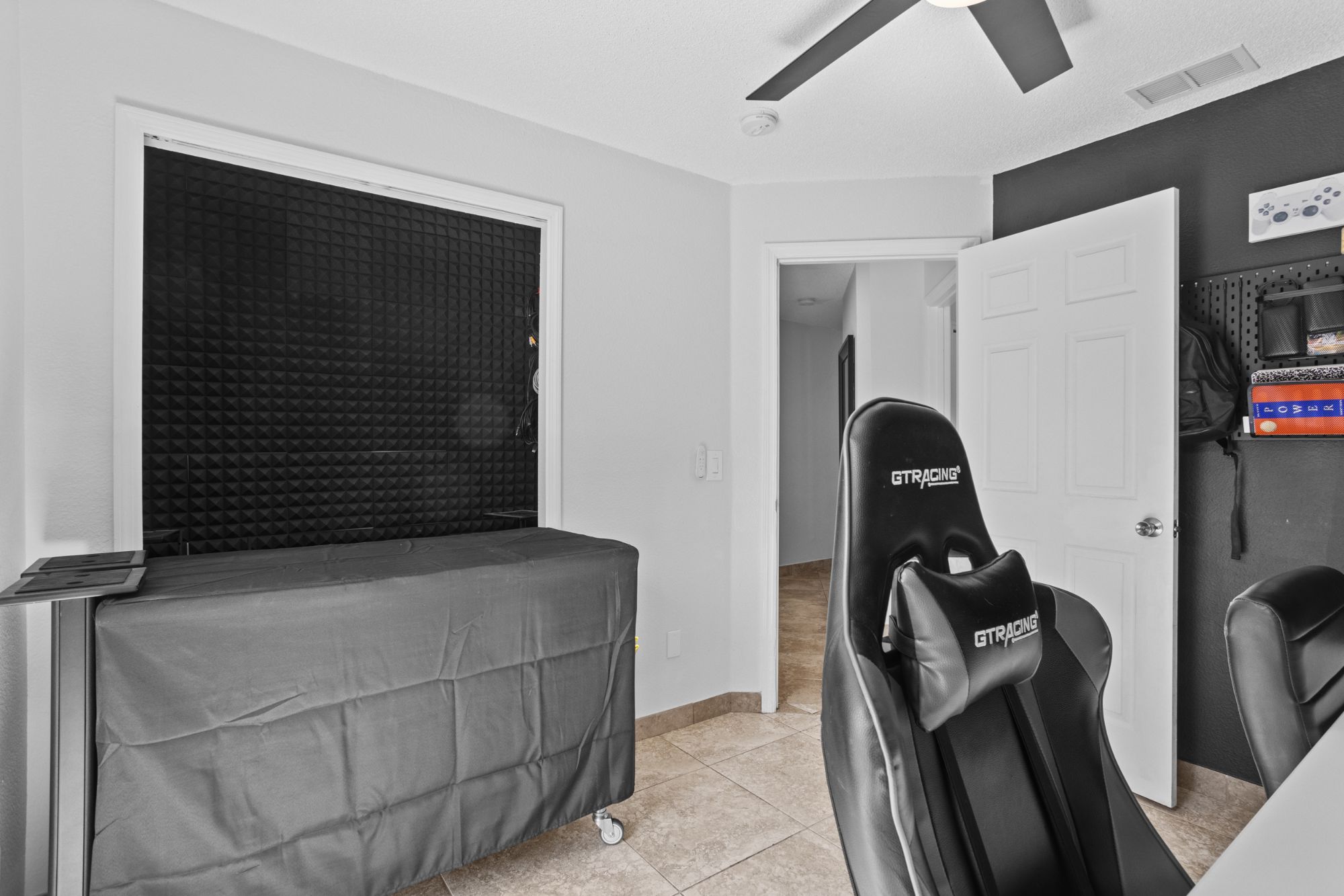 2239 Santa Lucia Street