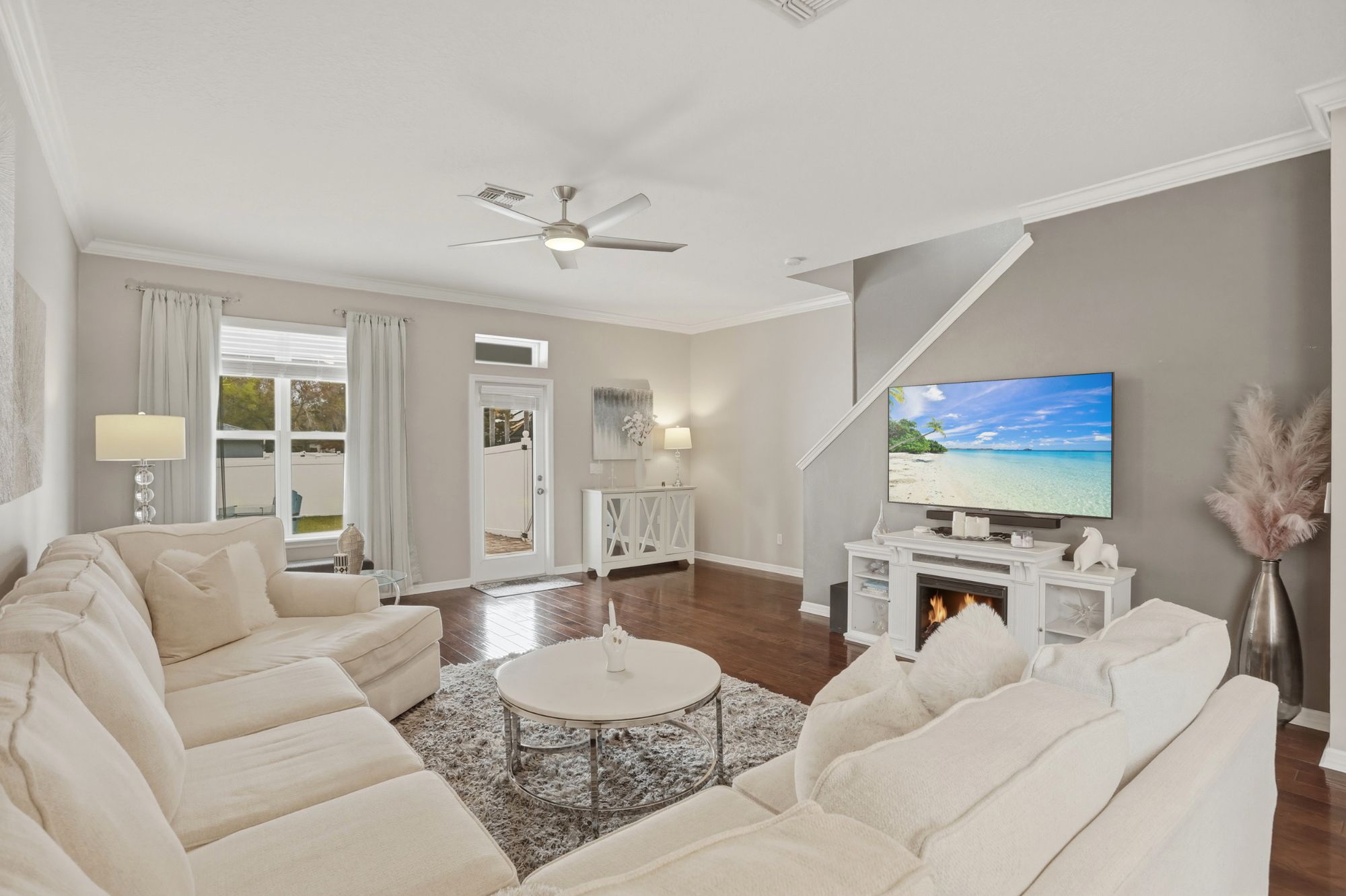 13013 Overstreet Road