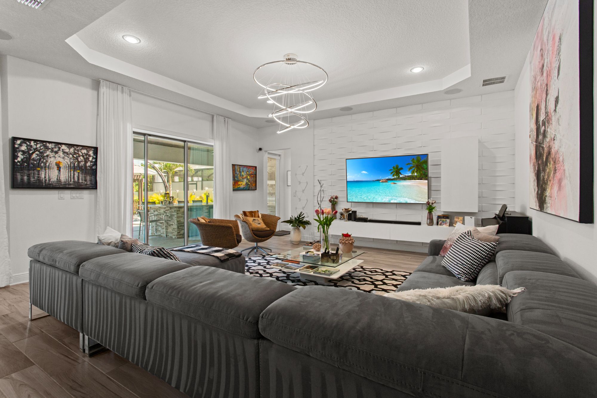 14384 Sunbridge Circle