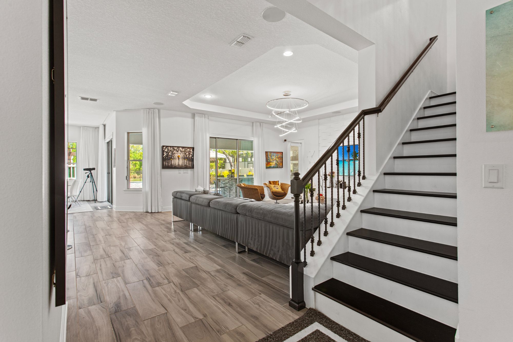 14384 Sunbridge Circle