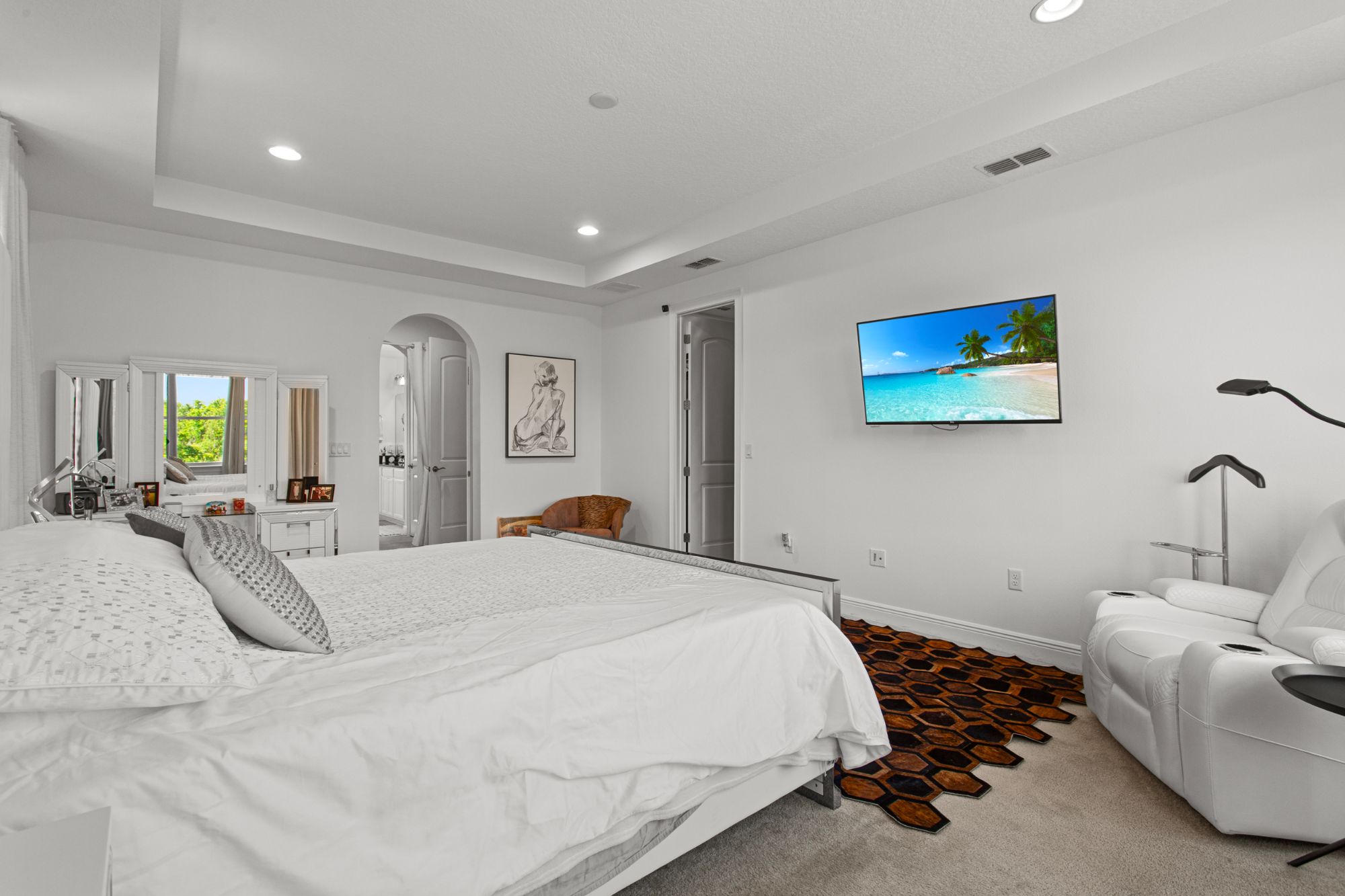 14384 Sunbridge Circle