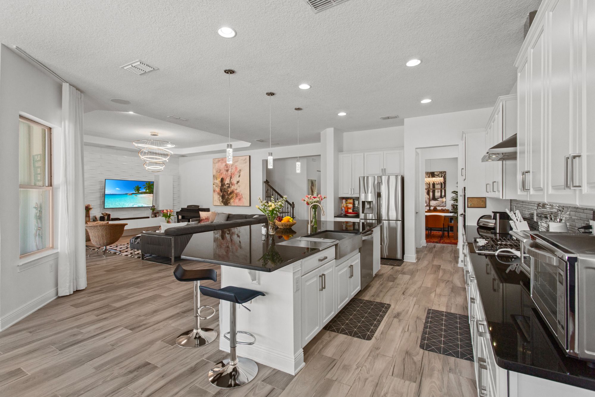 14384 Sunbridge Circle