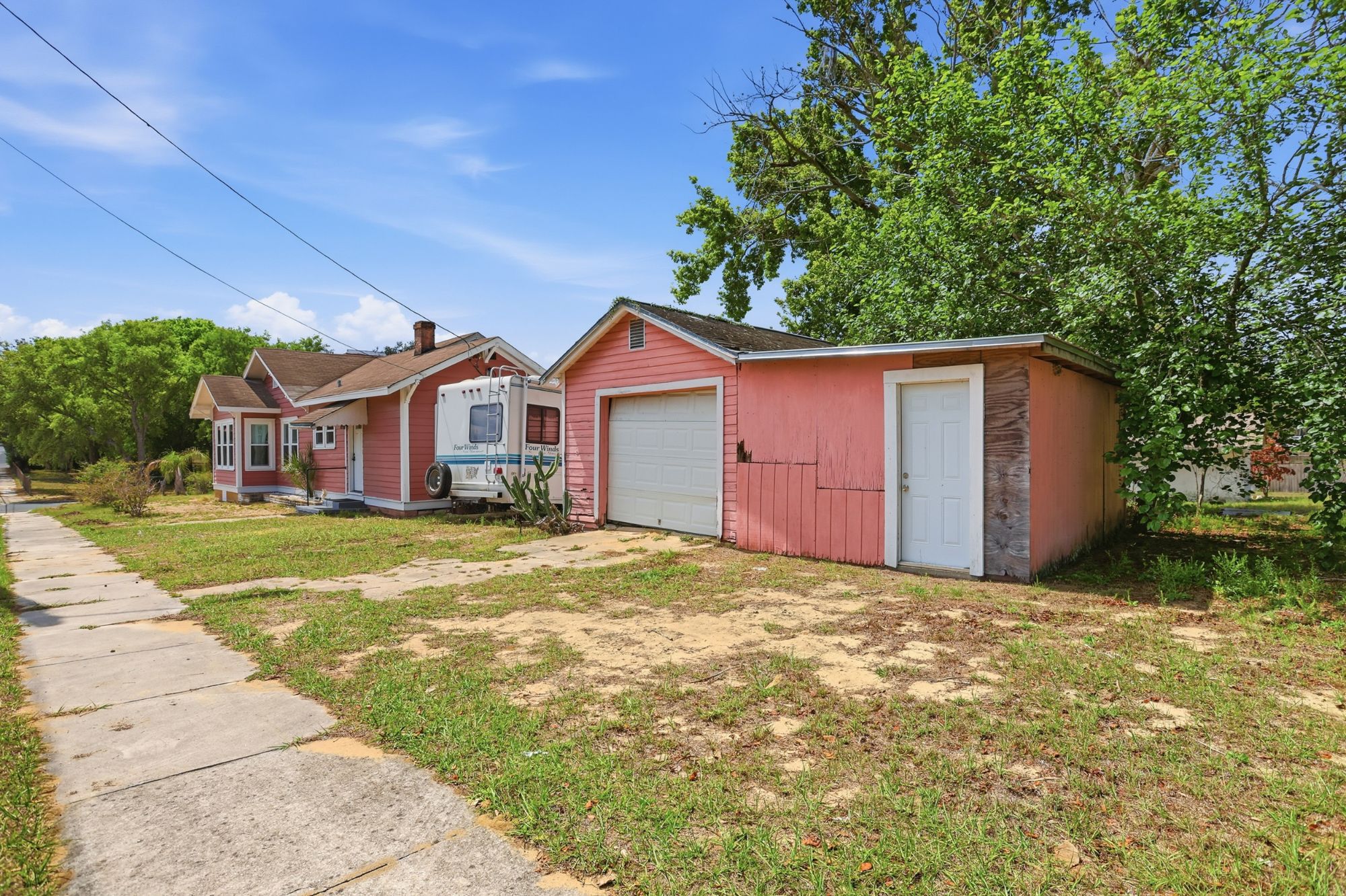 18 E. Orange St.