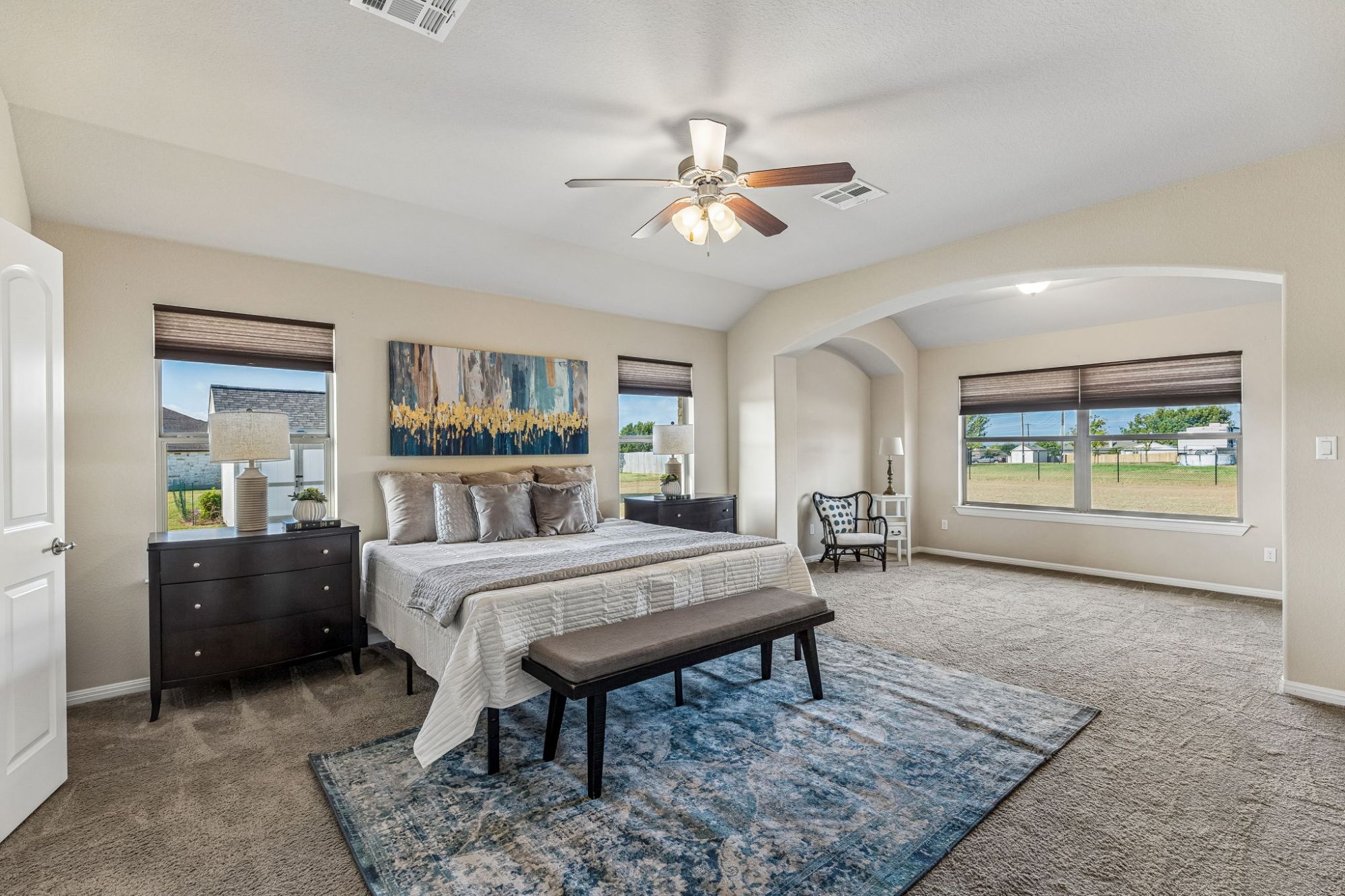 100 South Buckboard